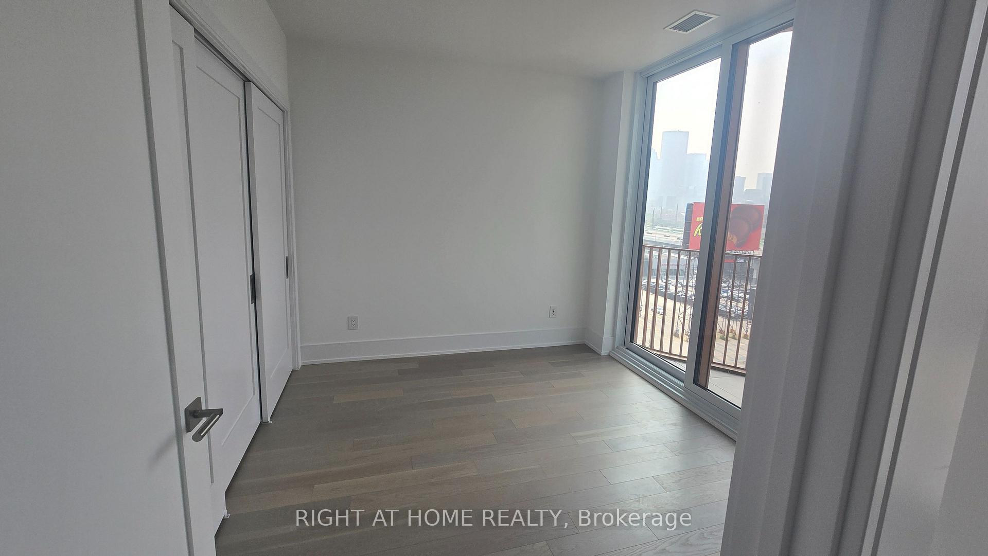 Photo 28 of Unit 829, 155 Merchants' Wharf, Toronto, Waterfront Communities — HOMEH