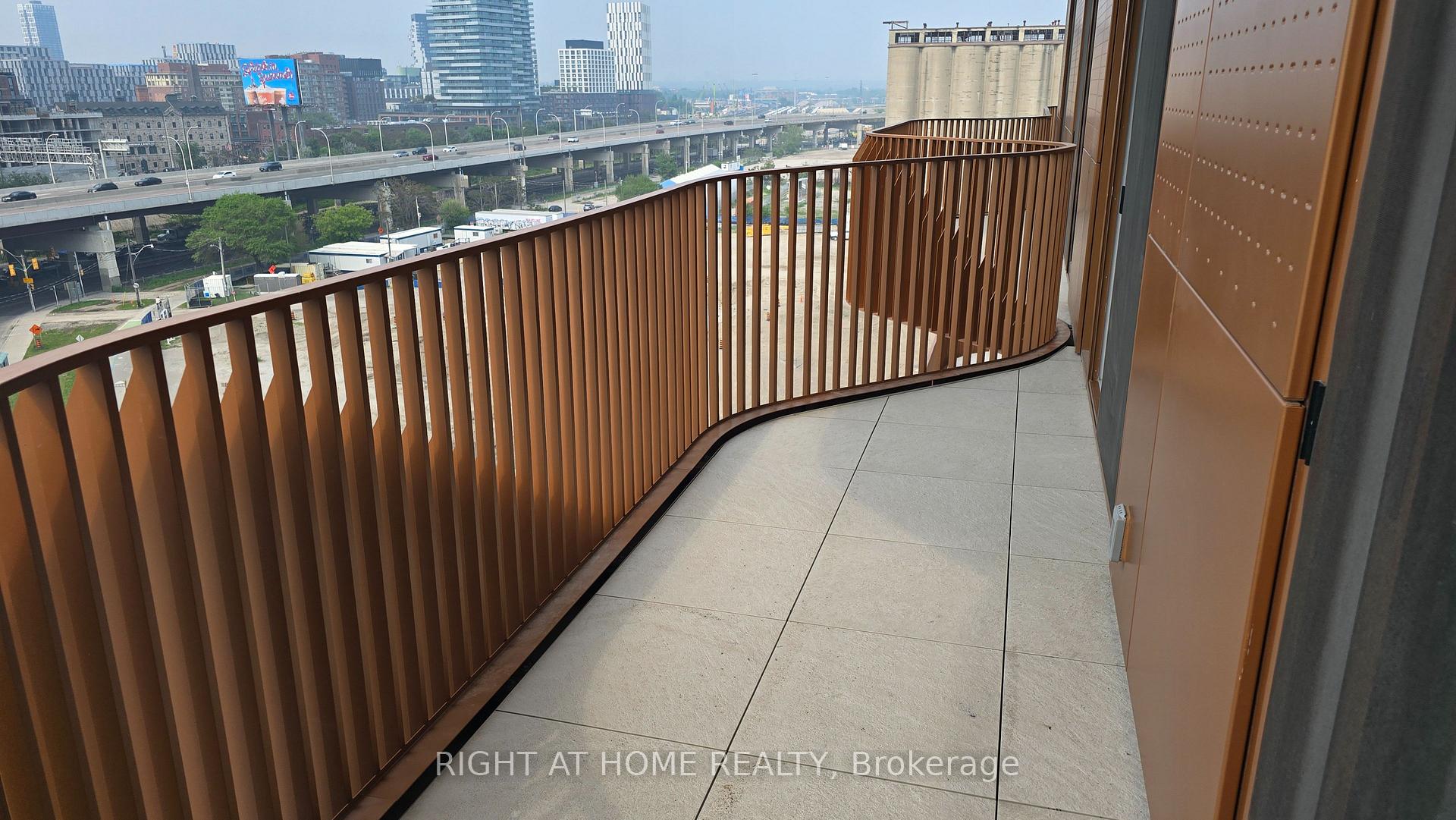 Photo 26 of Unit 829, 155 Merchants' Wharf, Toronto, Waterfront Communities — HOMEH
