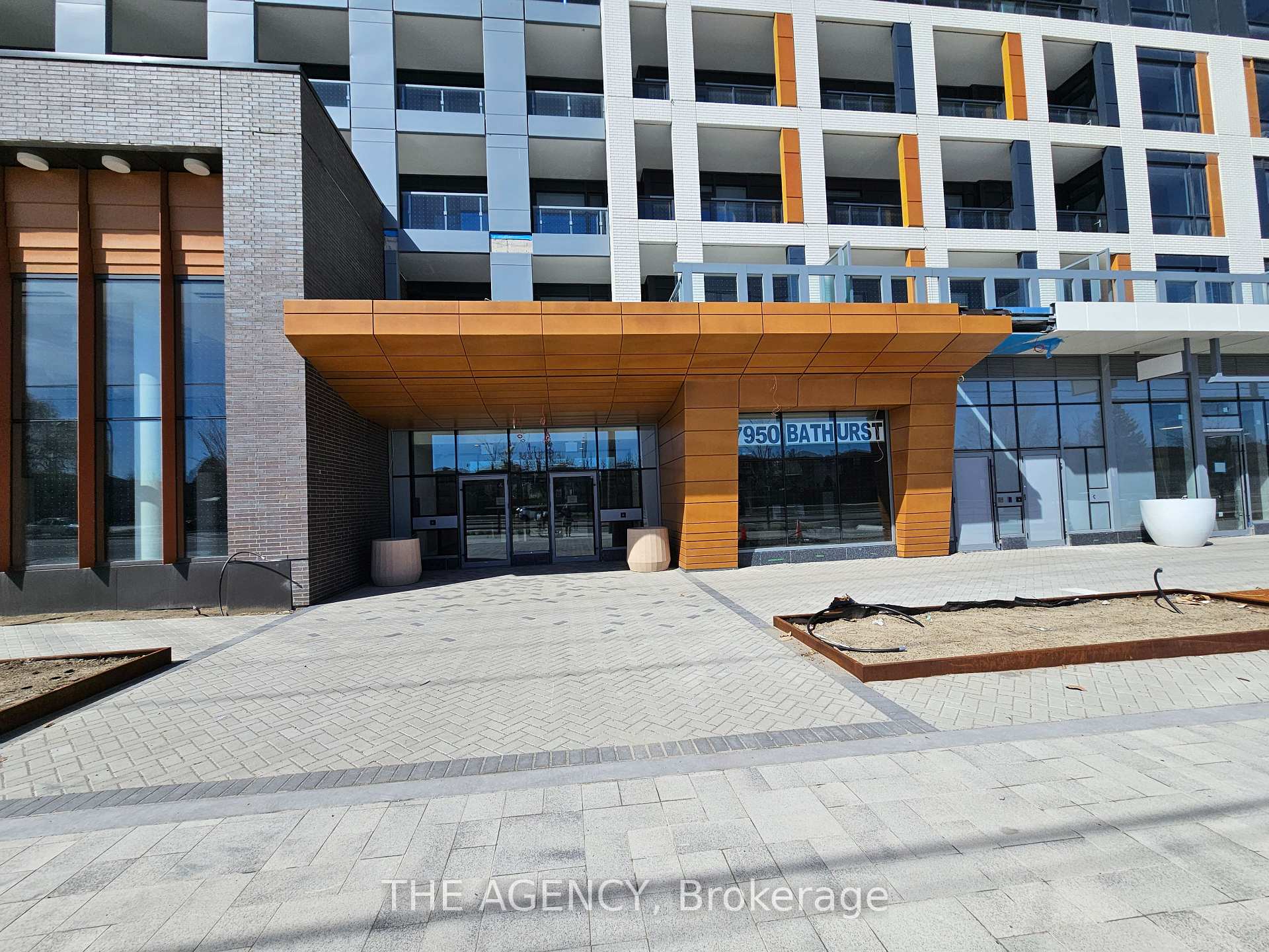 Photo 1 of Unit 807, 7950 Bathurst Street, Vaughan, Beverley Glen — HOMEH