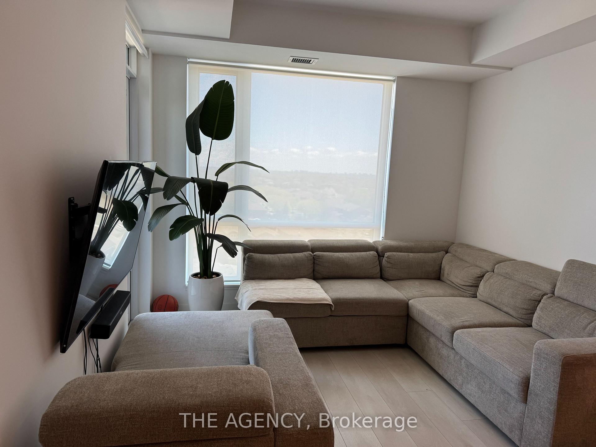 Photo 3 of Unit 807, 7950 Bathurst Street, Vaughan, Beverley Glen — HOMEH