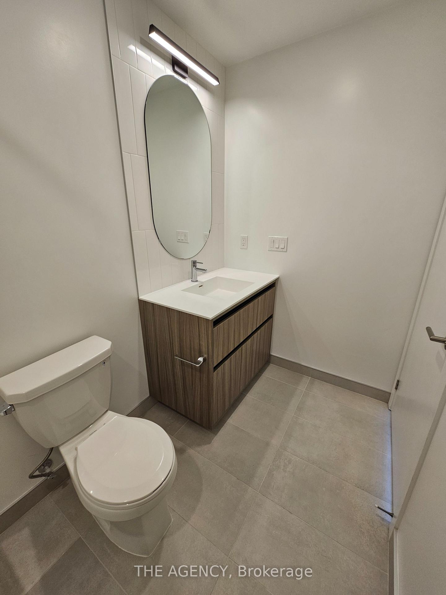 Photo 8 of Unit 807, 7950 Bathurst Street, Vaughan, Beverley Glen — HOMEH