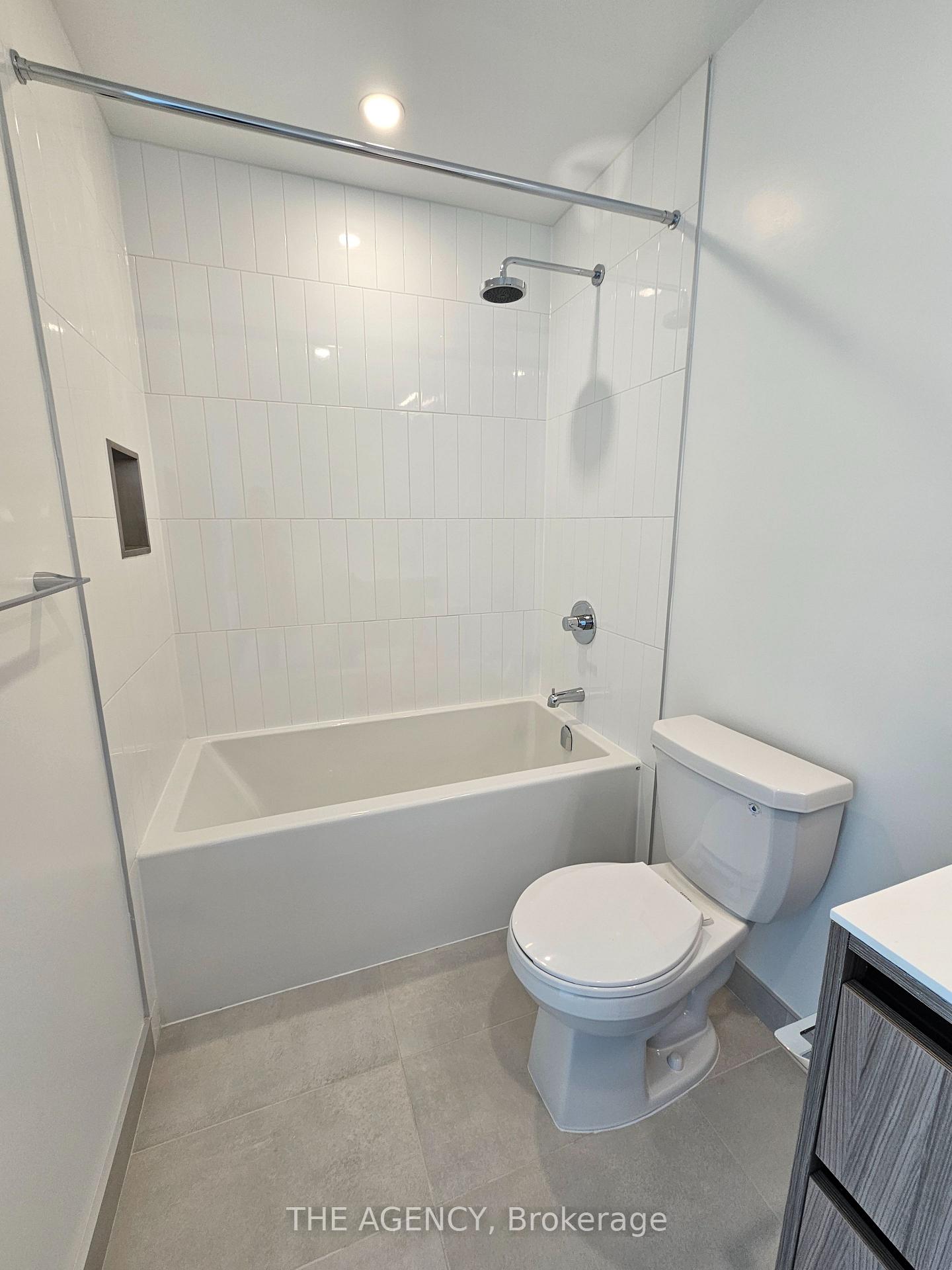 Photo 22 of Unit 807, 7950 Bathurst Street, Vaughan, Beverley Glen — HOMEH