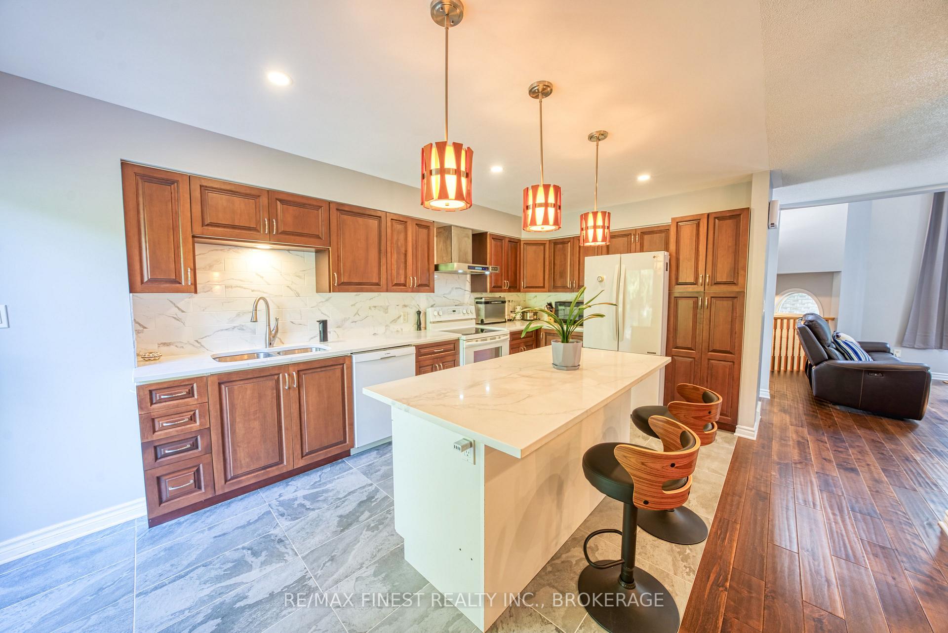 Photo 11 of 938 Lombardy Street, Kingston, South of Taylor-Kidd Blvd — HOMEH
