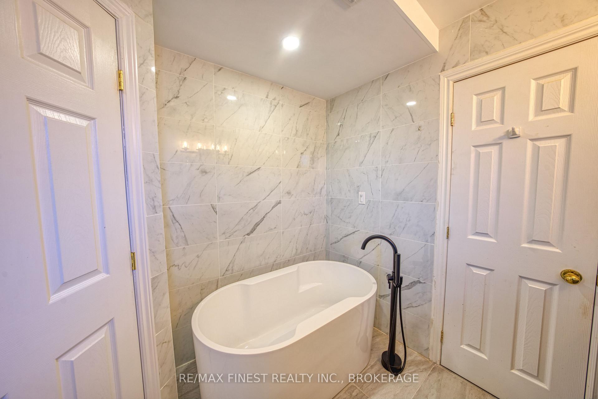 Photo 15 of 938 Lombardy Street, Kingston, South of Taylor-Kidd Blvd — HOMEH