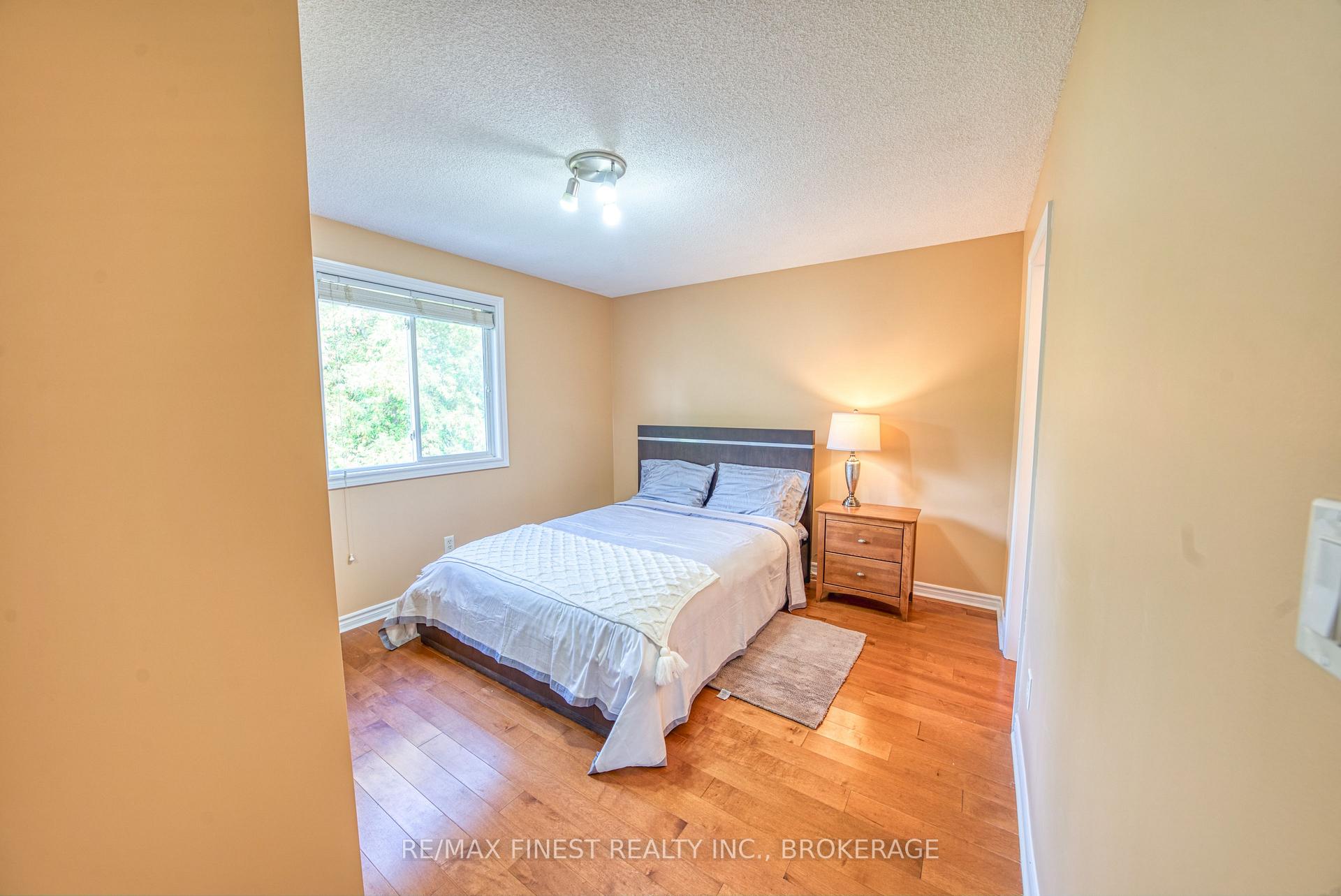 Photo 17 of 938 Lombardy Street, Kingston, South of Taylor-Kidd Blvd — HOMEH