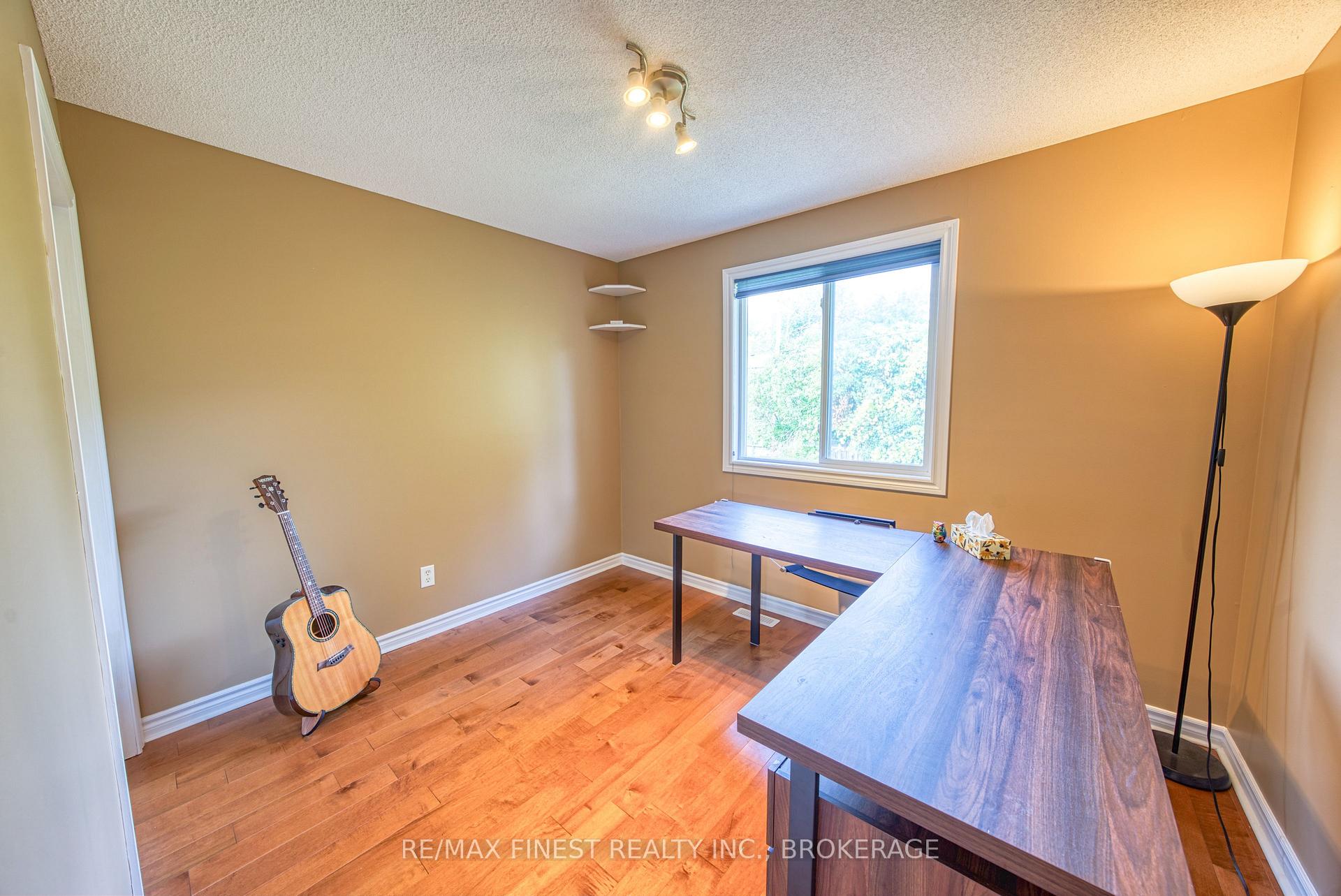 Photo 18 of 938 Lombardy Street, Kingston, South of Taylor-Kidd Blvd — HOMEH