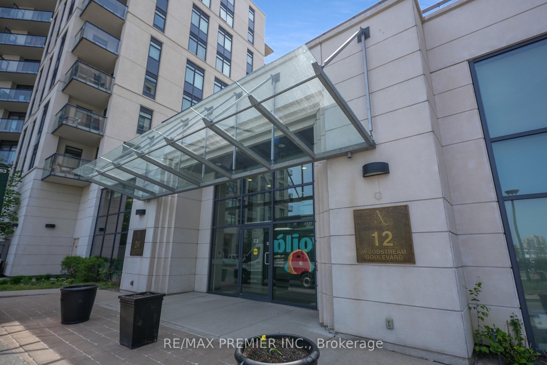 Photo 4 of Unit 821, 12 Woodstream Boulevard, Vaughan, Vaughan Grove — HOMEH