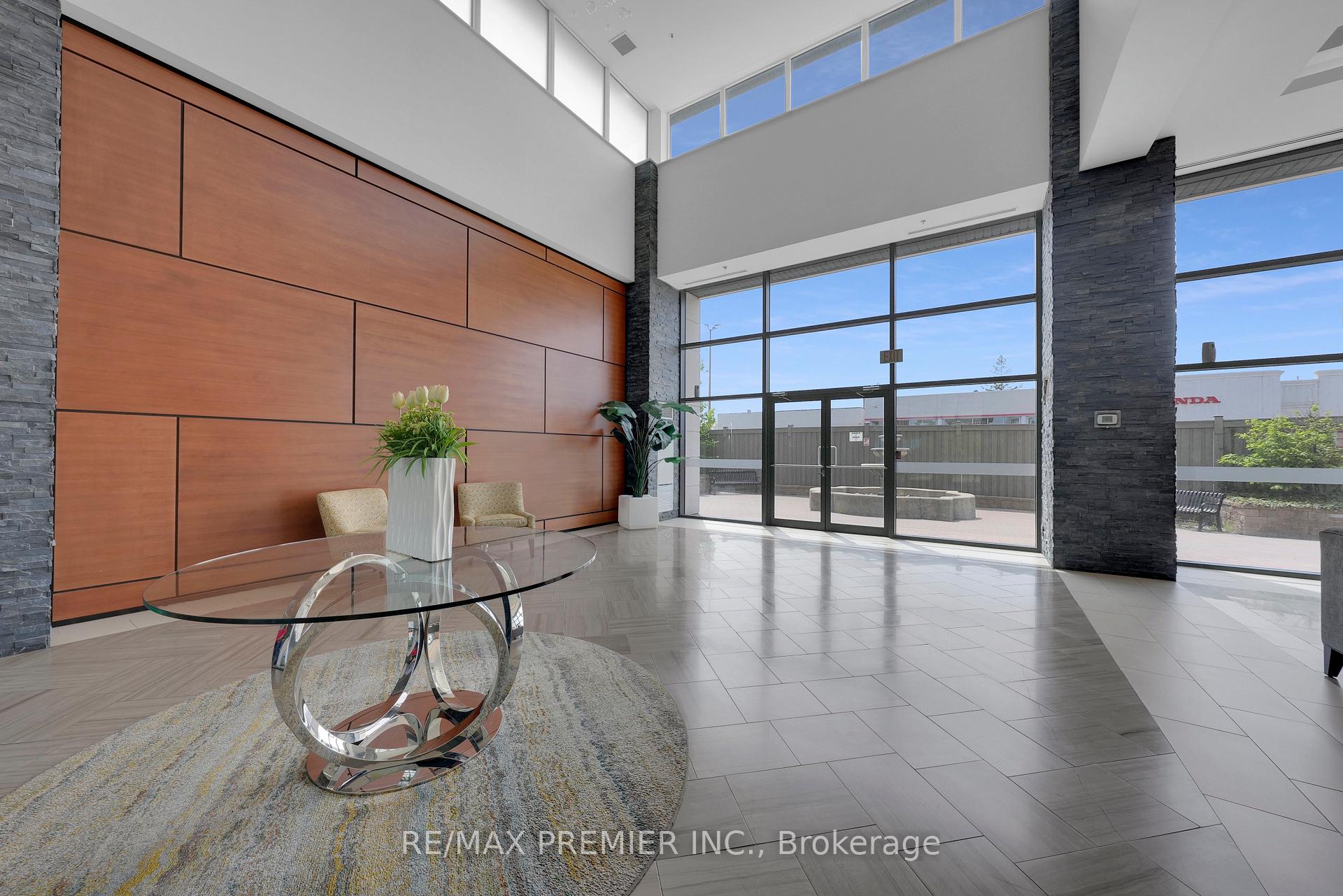 Photo 27 of Unit 821, 12 Woodstream Boulevard, Vaughan, Vaughan Grove — HOMEH