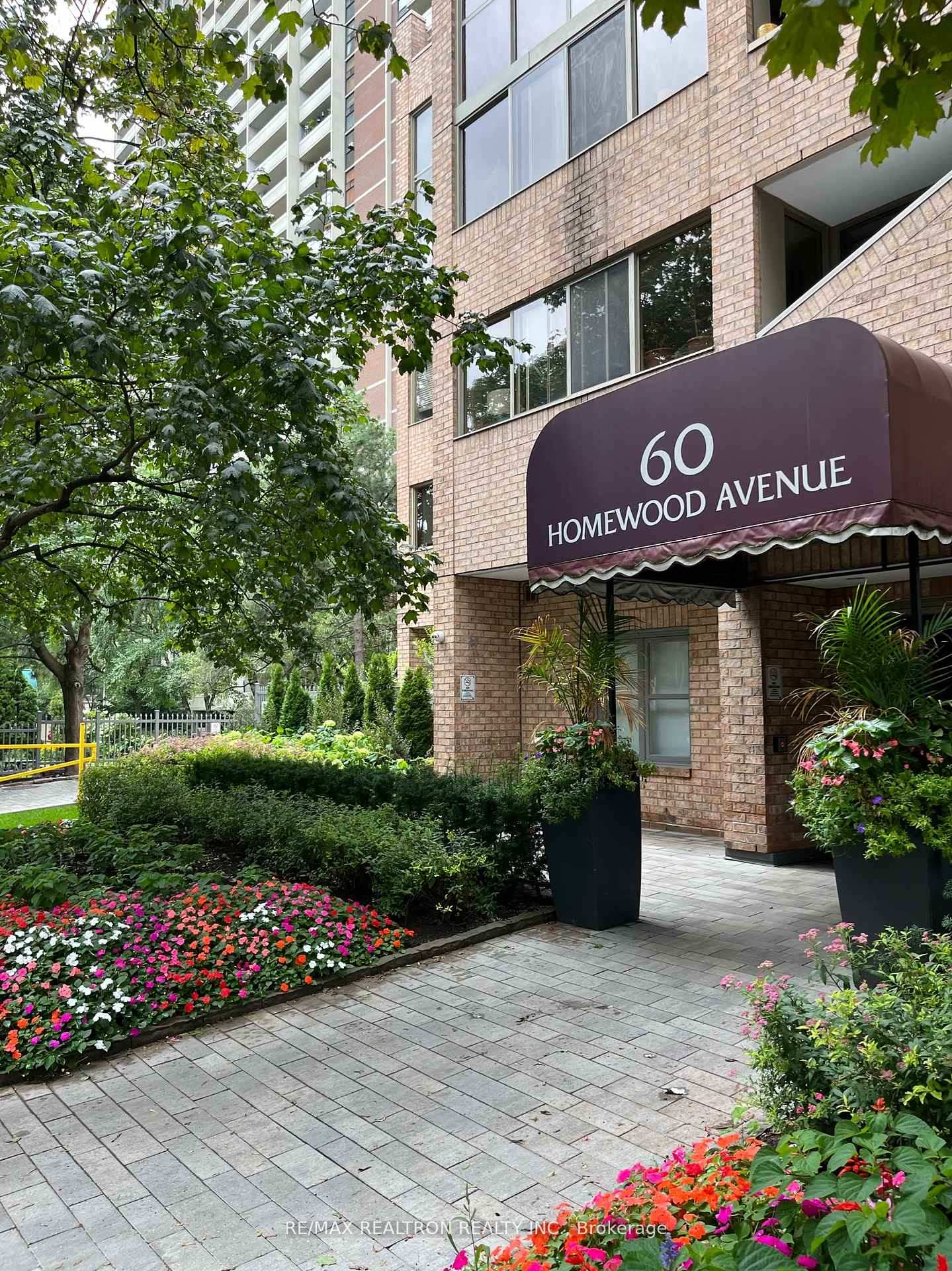 Front of Unit 407, 60 Homewood Avenue