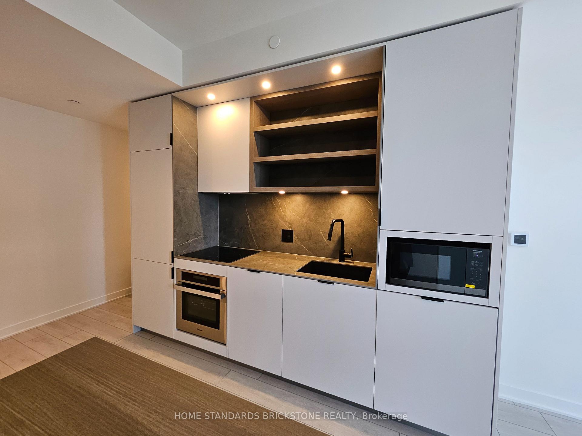 Photo 5 of Unit 1601, 55 Charles Street E, Toronto, Church-Yonge Corridor — HOMEH