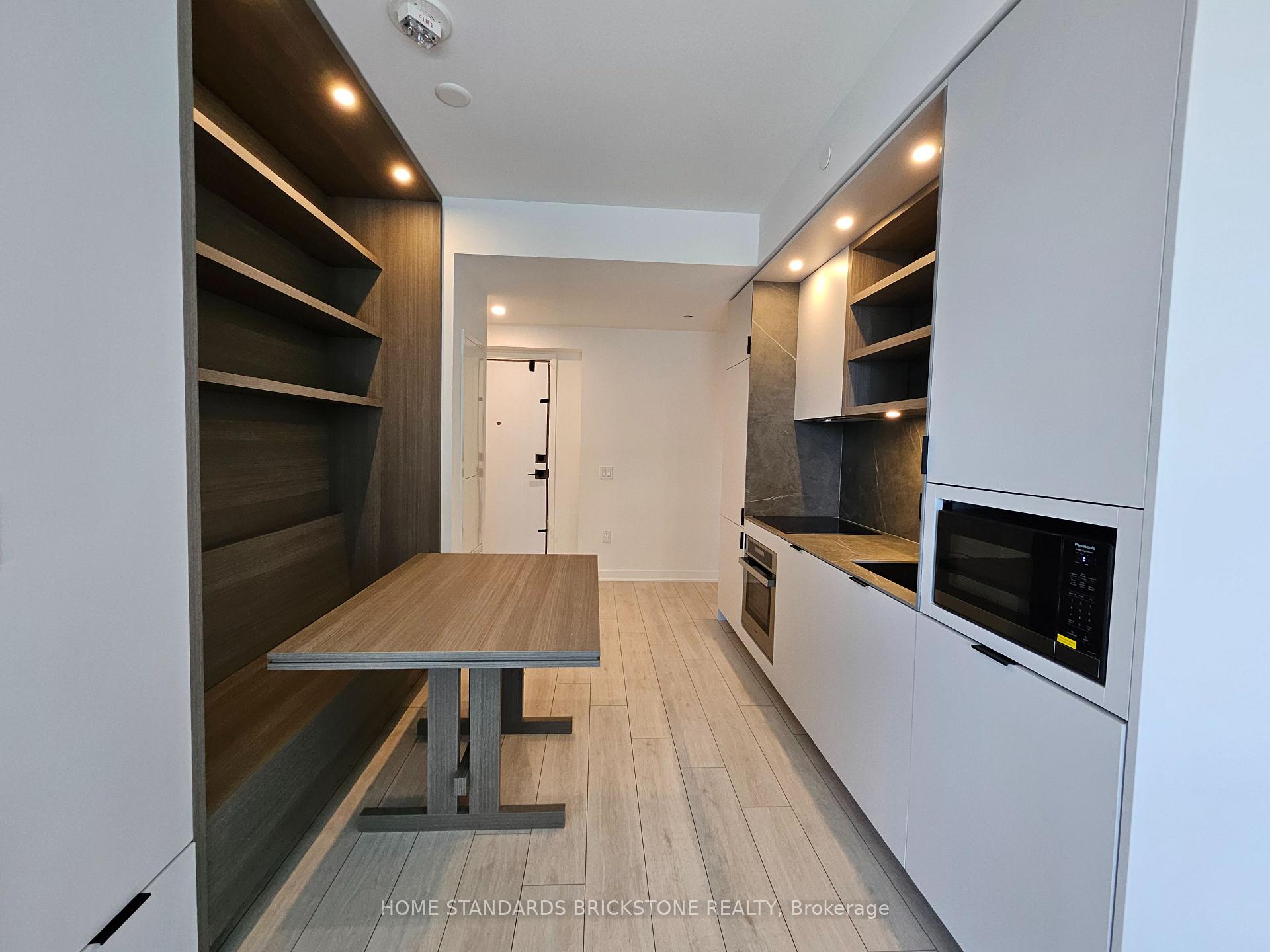 Photo 9 of Unit 1601, 55 Charles Street E, Toronto, Church-Yonge Corridor — HOMEH