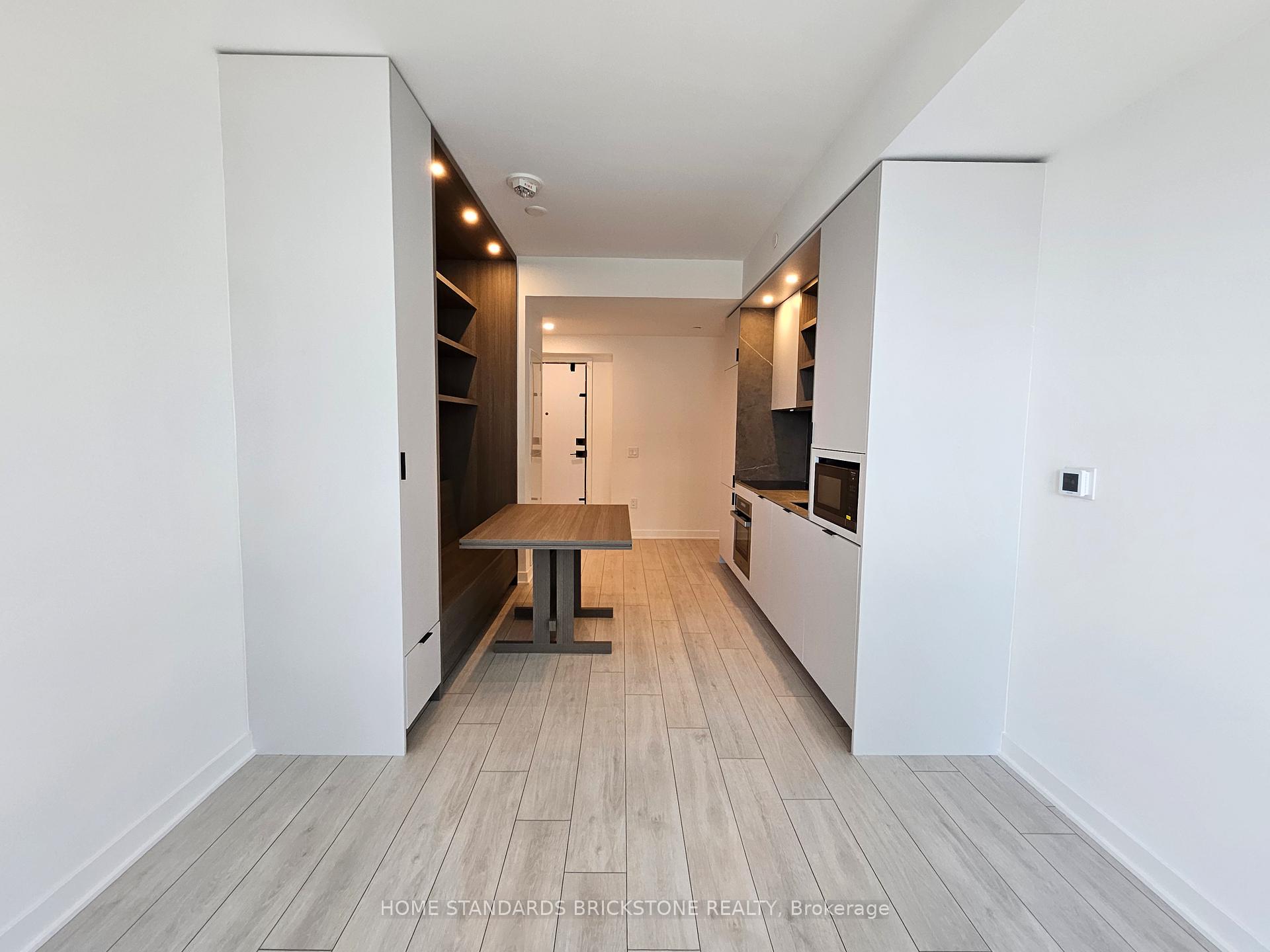 Photo 7 of Unit 1601, 55 Charles Street E, Toronto, Church-Yonge Corridor — HOMEH