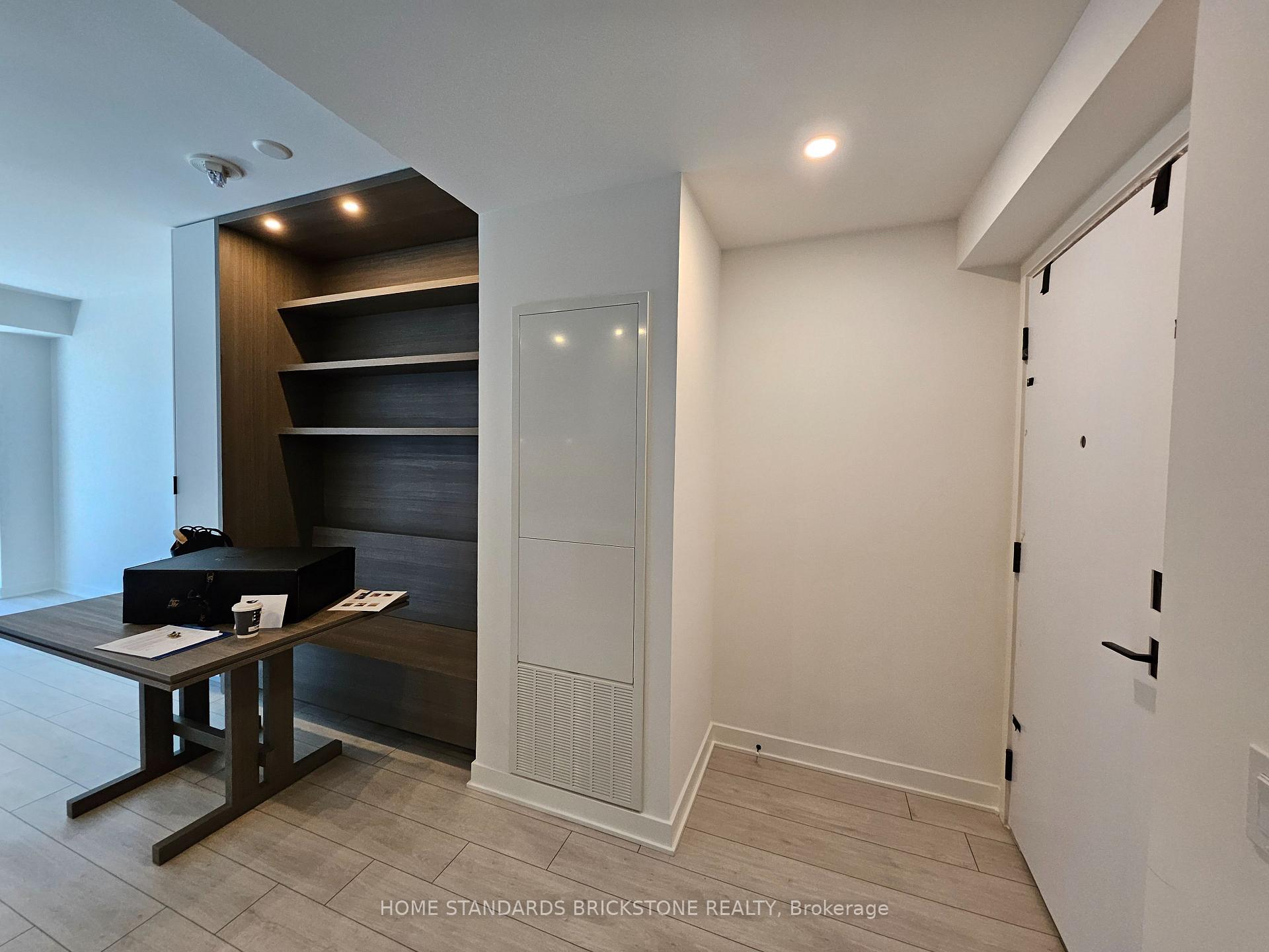Photo 8 of Unit 1601, 55 Charles Street E, Toronto, Church-Yonge Corridor — HOMEH