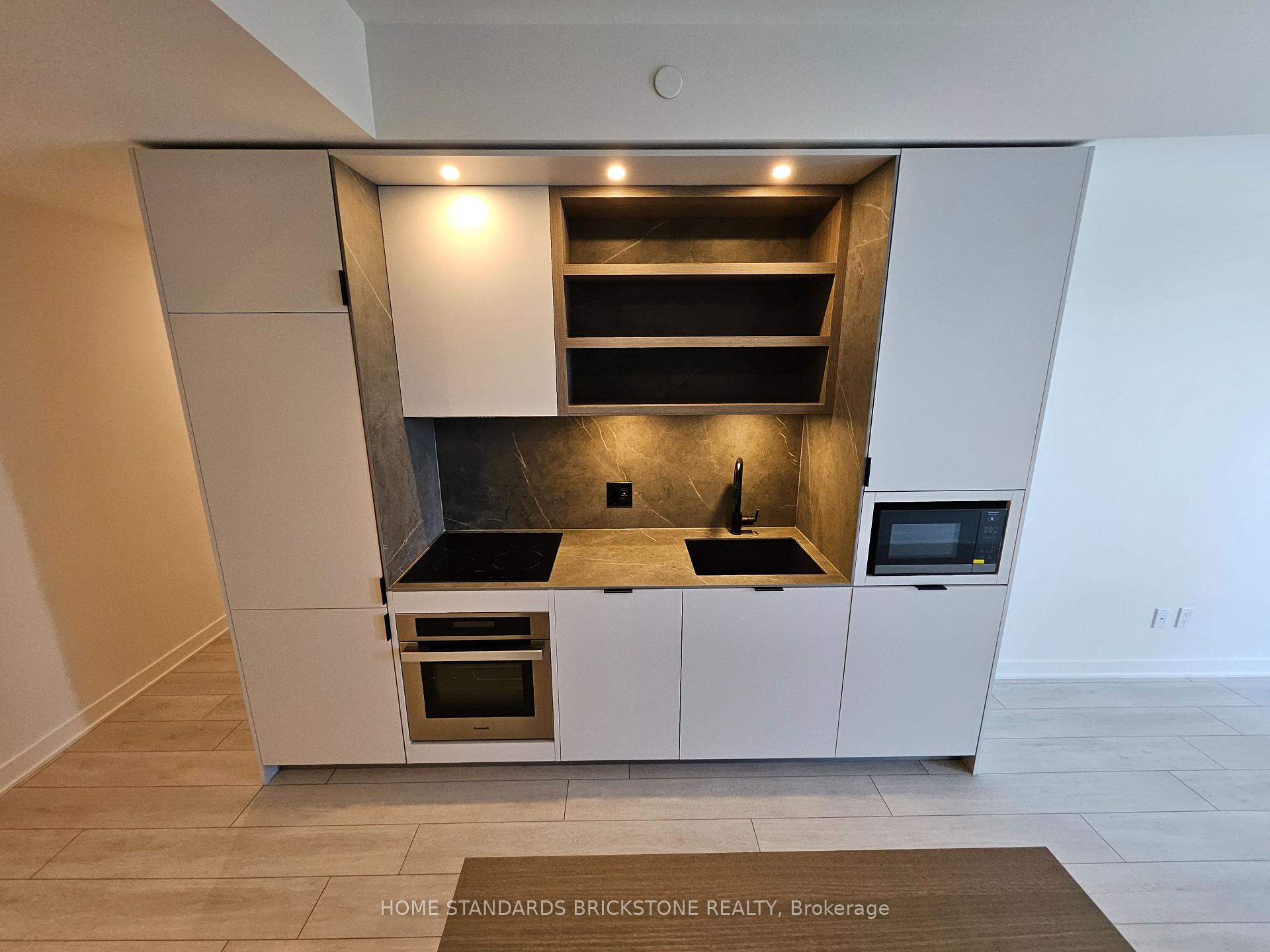 Photo 19 of Unit 1601, 55 Charles Street E, Toronto, Church-Yonge Corridor — HOMEH
