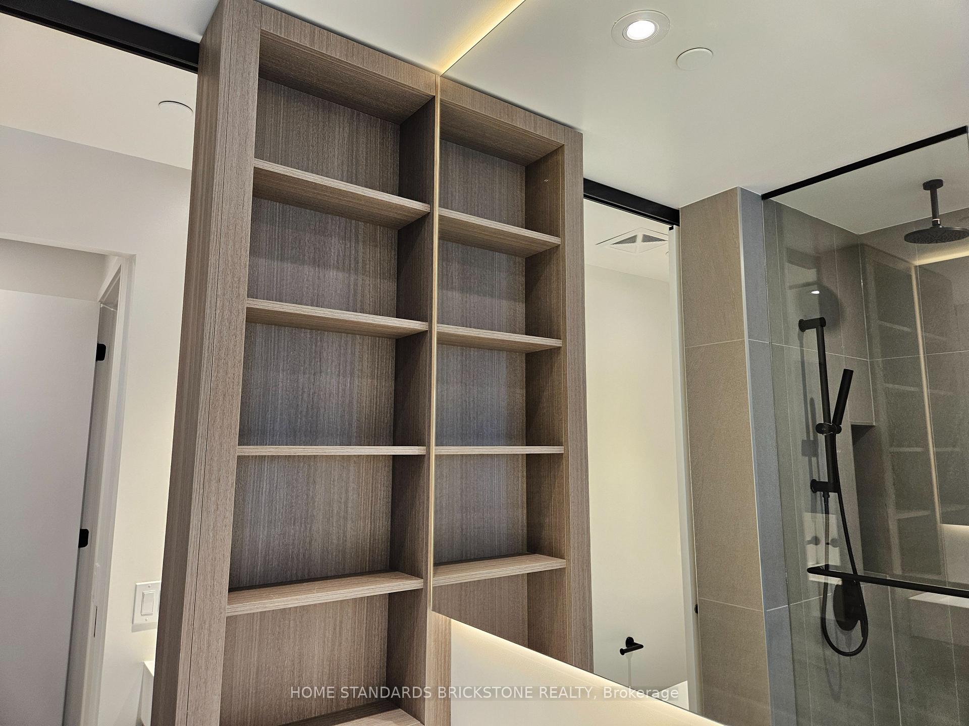Photo 27 of Unit 1601, 55 Charles Street E, Toronto, Church-Yonge Corridor — HOMEH