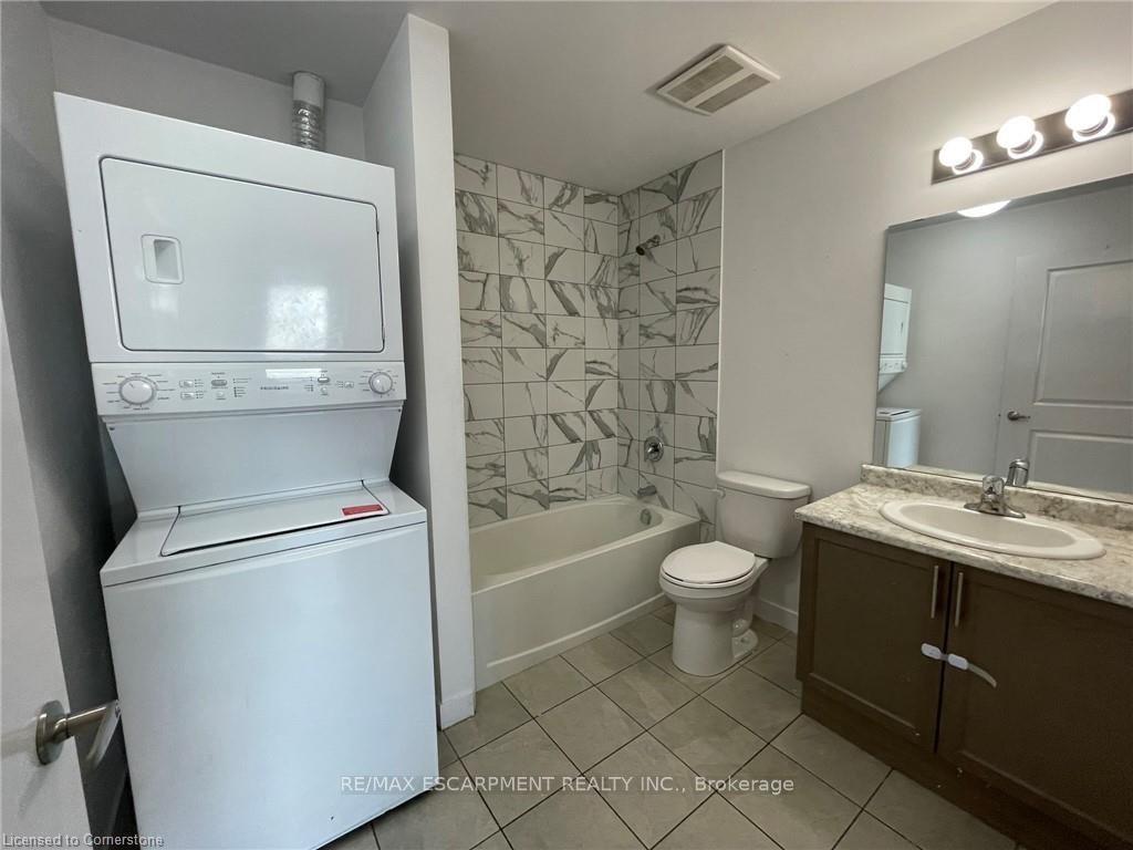 Photo 9 of Unit 511, 101 Shoreview Place, Hamilton, Stoney Creek — HOMEH