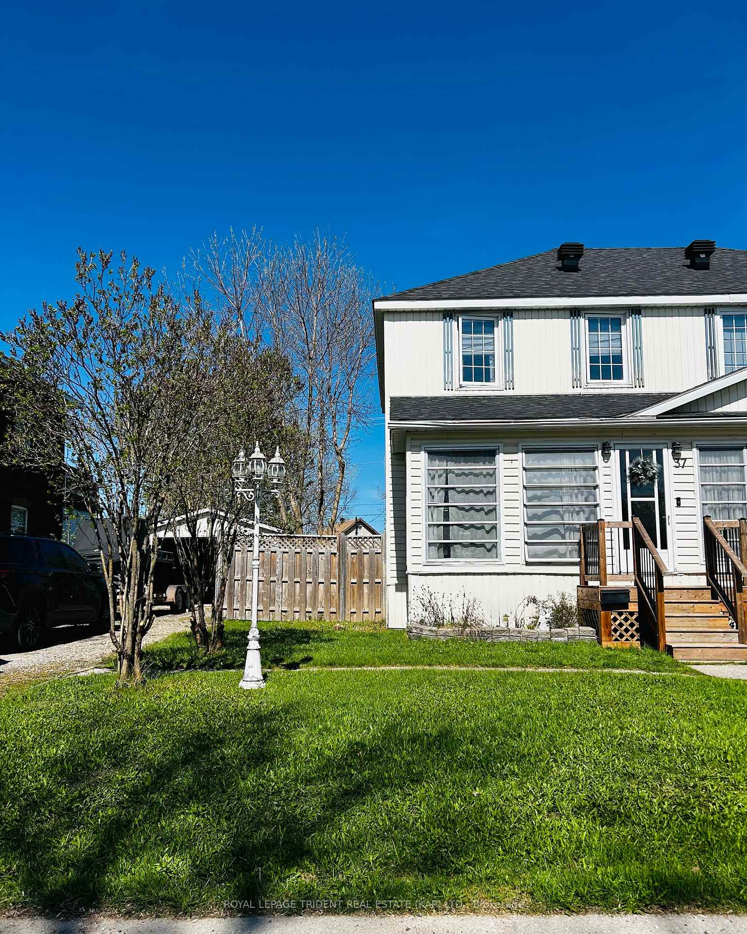 Photo 1 of 37 Mundy Avenue, Kapuskasing — HOMEH