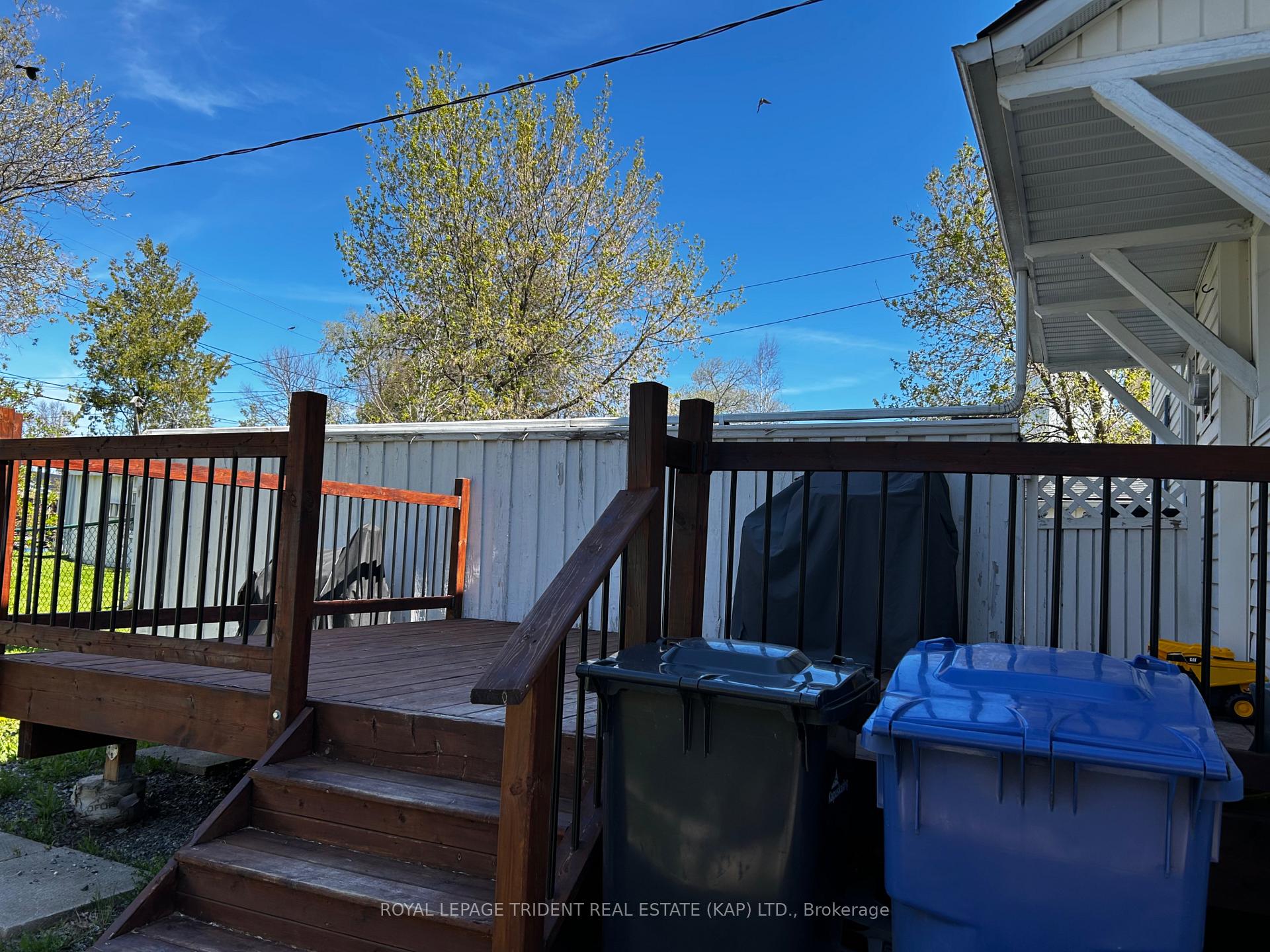 Photo 9 of 37 Mundy Avenue, Kapuskasing — HOMEH