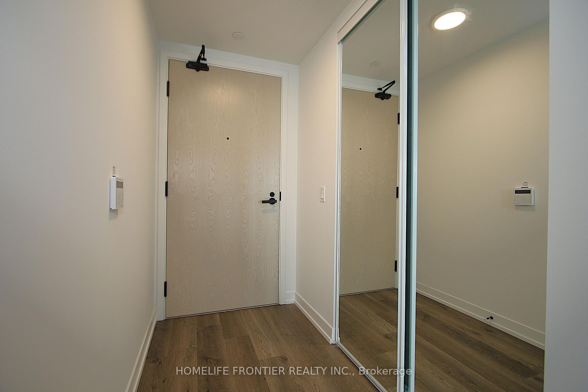 Photo 3 of Unit 3617, 195 Commerce Street, Vaughan, Vaughan Corporate Centre — HOMEH