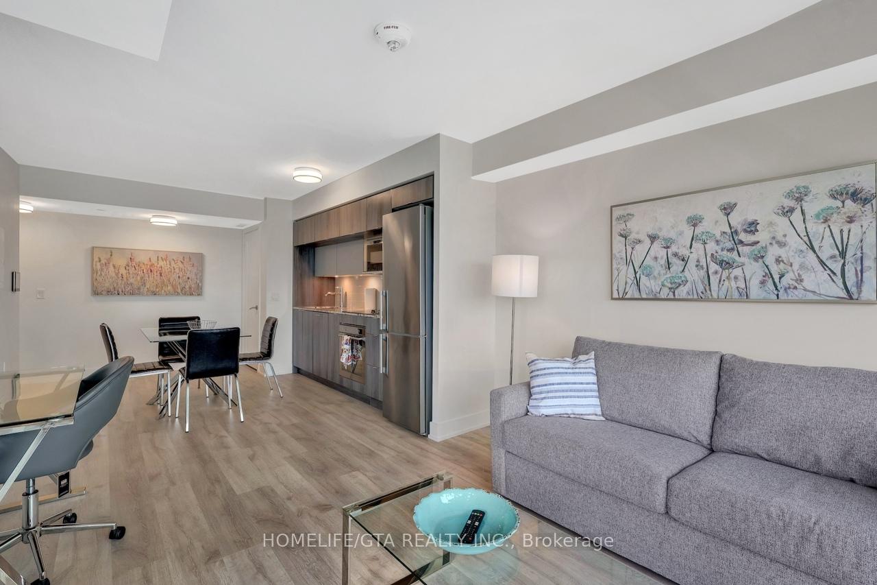 Photo 5 of Unit 1815, 585 Bloor Street E, Toronto, North St. James Town — HOMEH