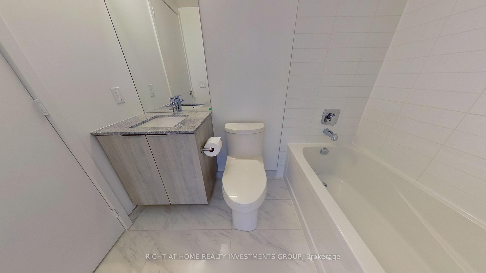 Photo 7 of Unit 1519, 158 Front Street E, Toronto, Moss Park — HOMEH