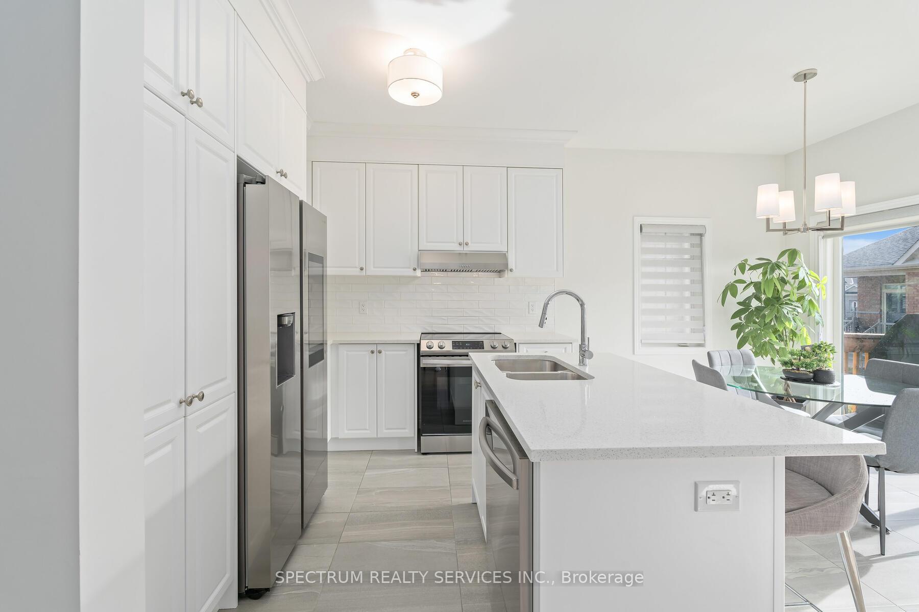 Photo 3 of Unit 50, 4 Clermiston Crescent, Brampton, Sandringham-Wellington — HOMEH