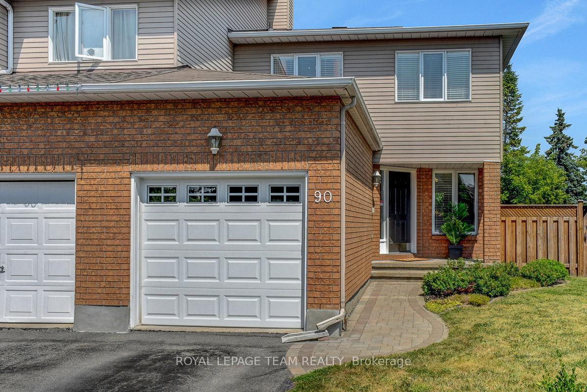 Front of 90 Scarlet Court