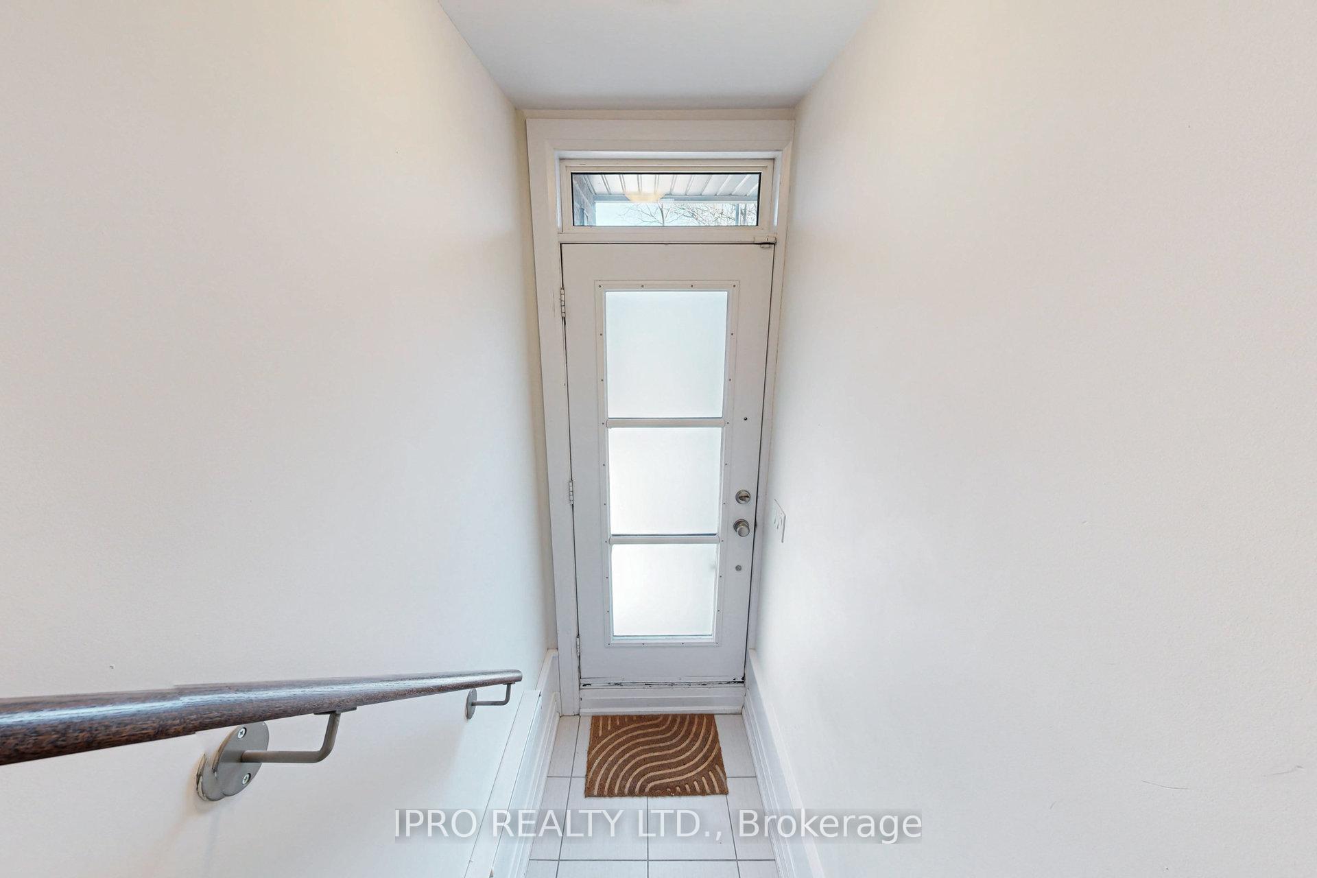 Photo 12 of Unit 38, 8167 Kipling Avenue, Vaughan, West Woodbridge — HOMEH
