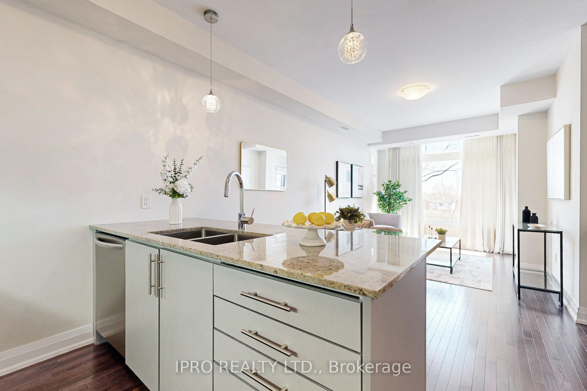 Photo 14 of Unit 38, 8167 Kipling Avenue, Vaughan, West Woodbridge — HOMEH