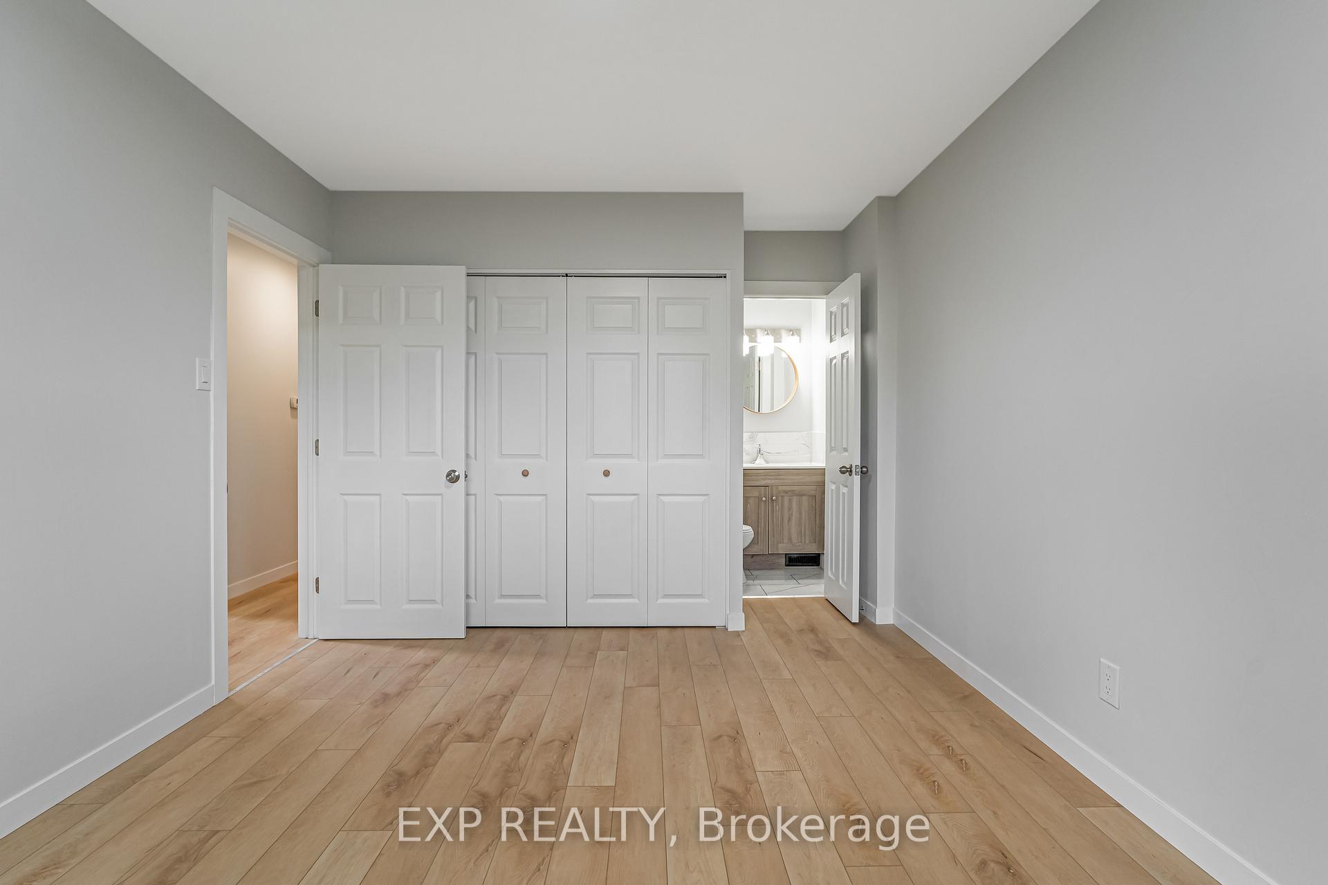Photo 12 of 110 Fieldrow Street, Ottawa, Meadowlands/Crestview — HOMEH