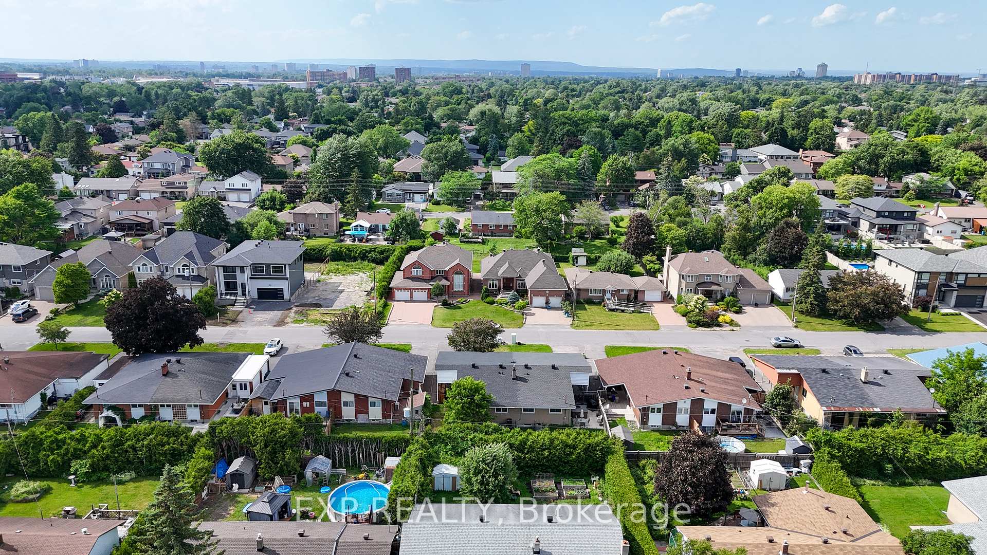 Photo 29 of 110 Fieldrow Street, Ottawa, Meadowlands/Crestview — HOMEH