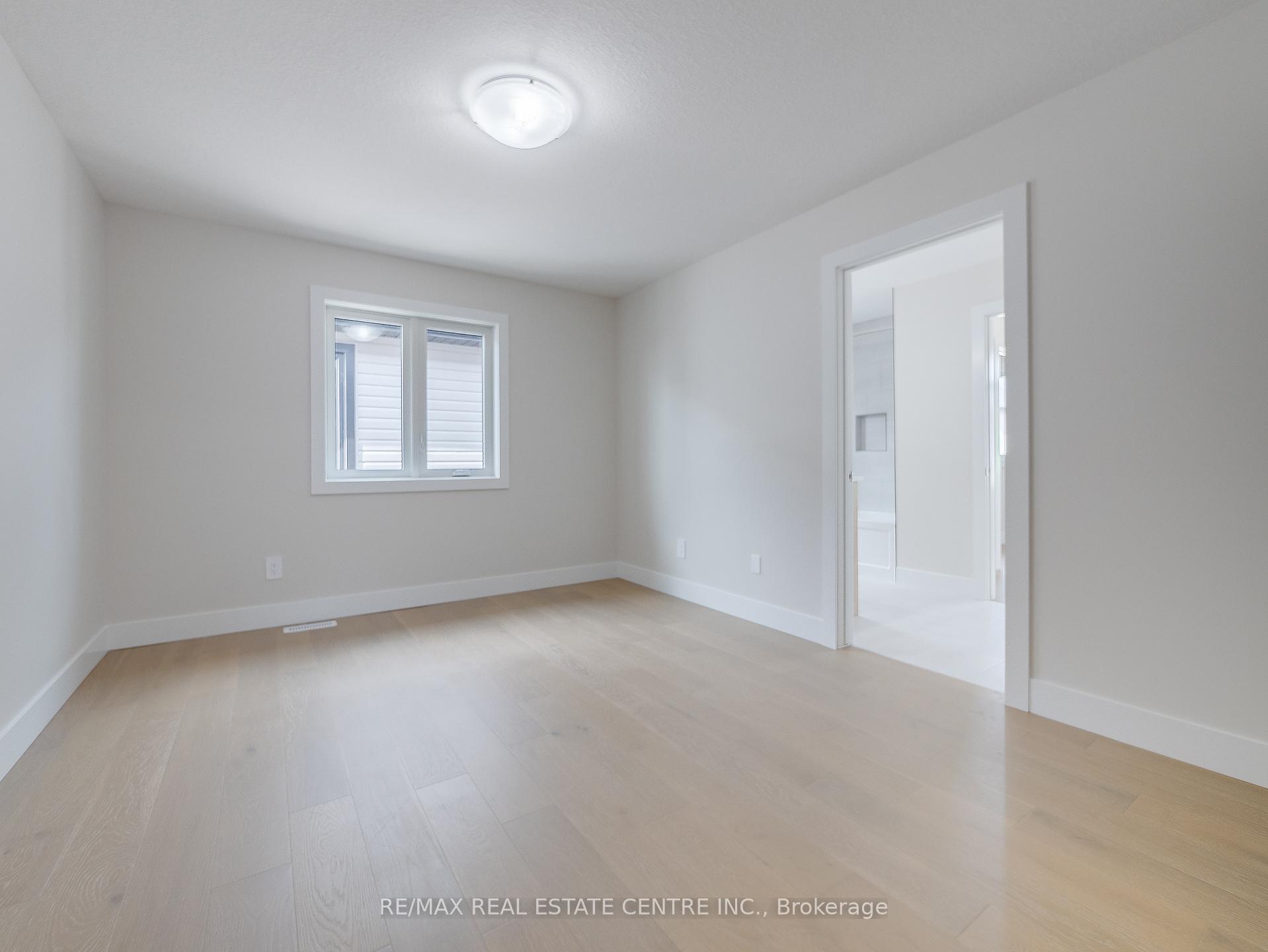 Photo 23 of Unit 7, 7966 Fallon Drive, Lucan Biddulph, Granton — HOMEH