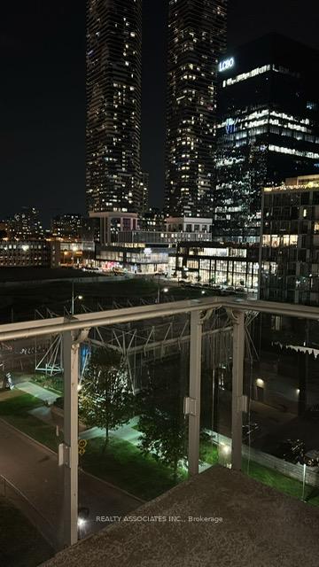 Photo 23 of Unit 725, 29 Queens Quay E, Toronto, Waterfront Communities — HOMEH