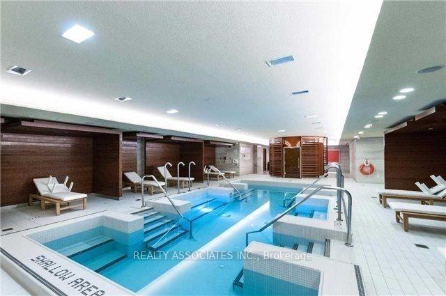 Photo 16 of Unit 725, 29 Queens Quay E, Toronto, Waterfront Communities — HOMEH