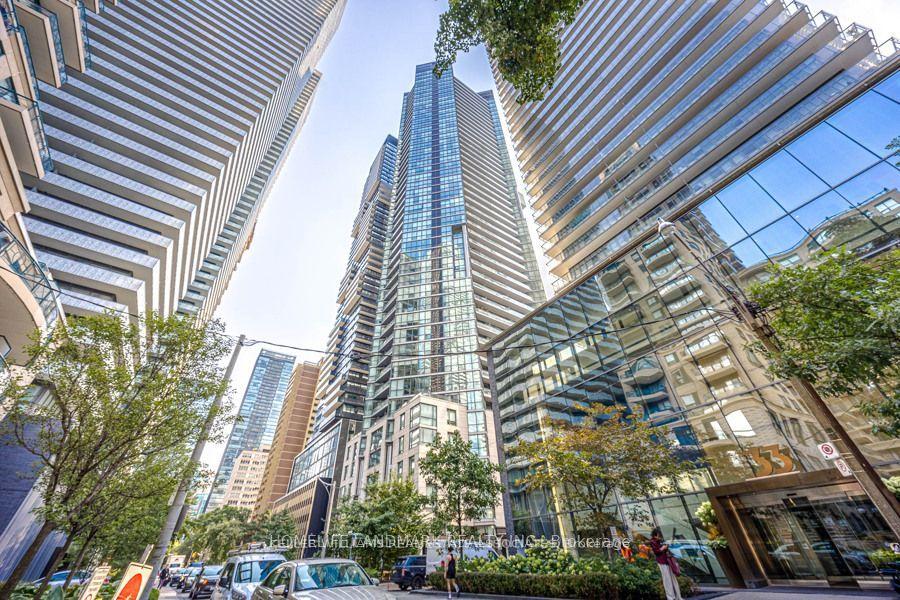 Photo 4 of Unit #3815, 45 Charles Street E, Toronto, Church-Yonge Corridor — HOMEH