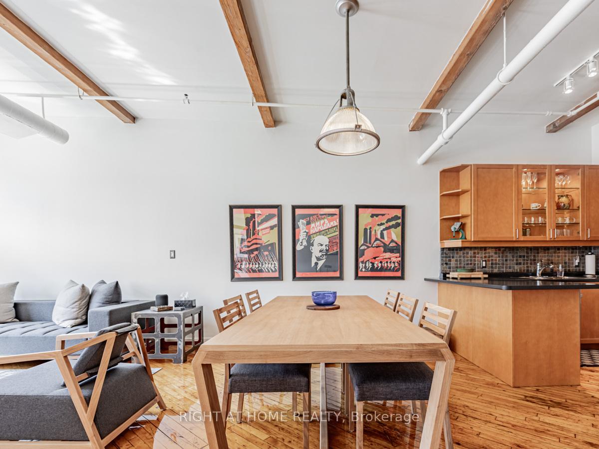 Photo 7 of Unit 606, 90 Sherbourne Street, Toronto, Moss Park — HOMEH