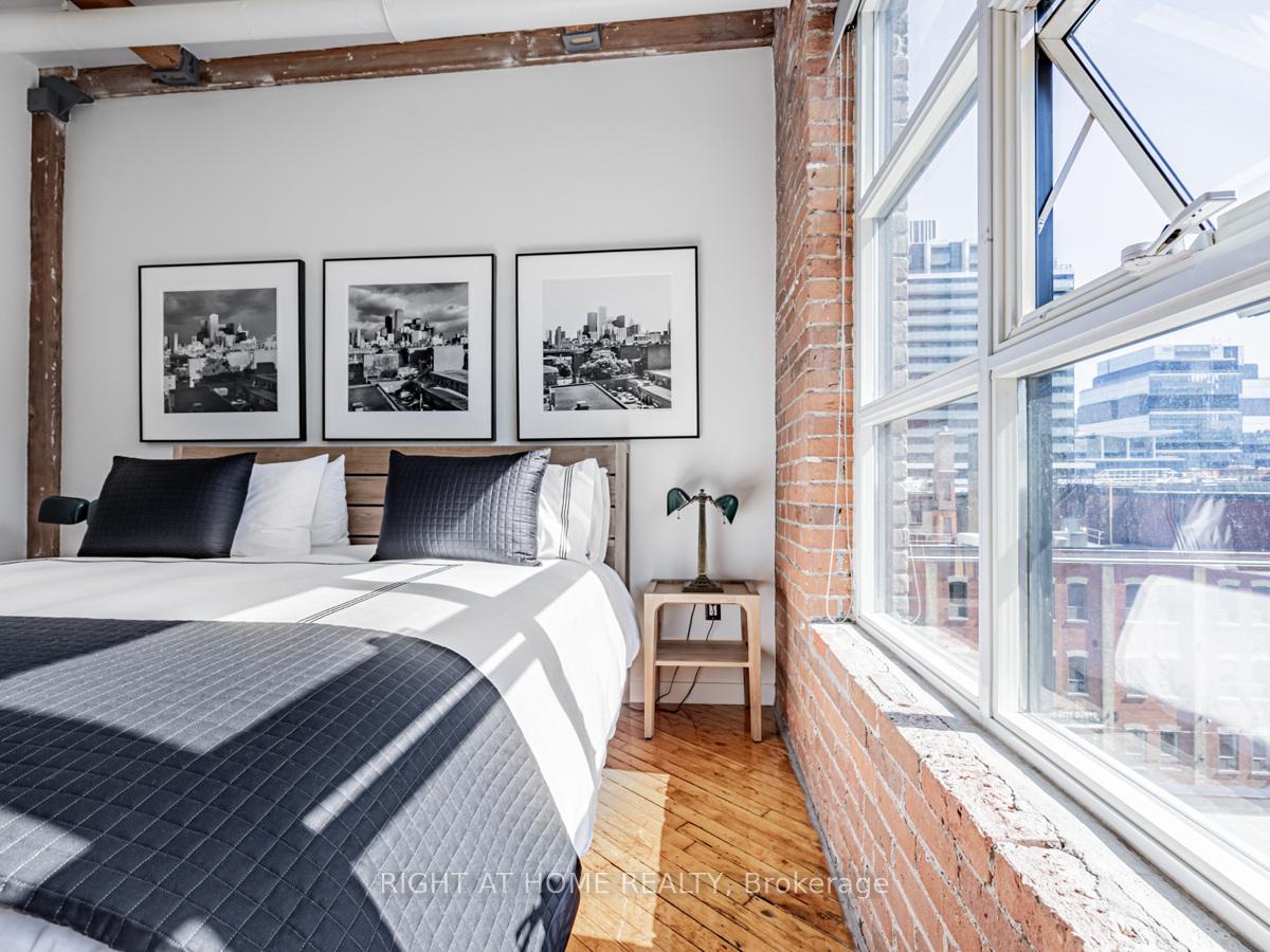 Photo 17 of Unit 606, 90 Sherbourne Street, Toronto, Moss Park — HOMEH