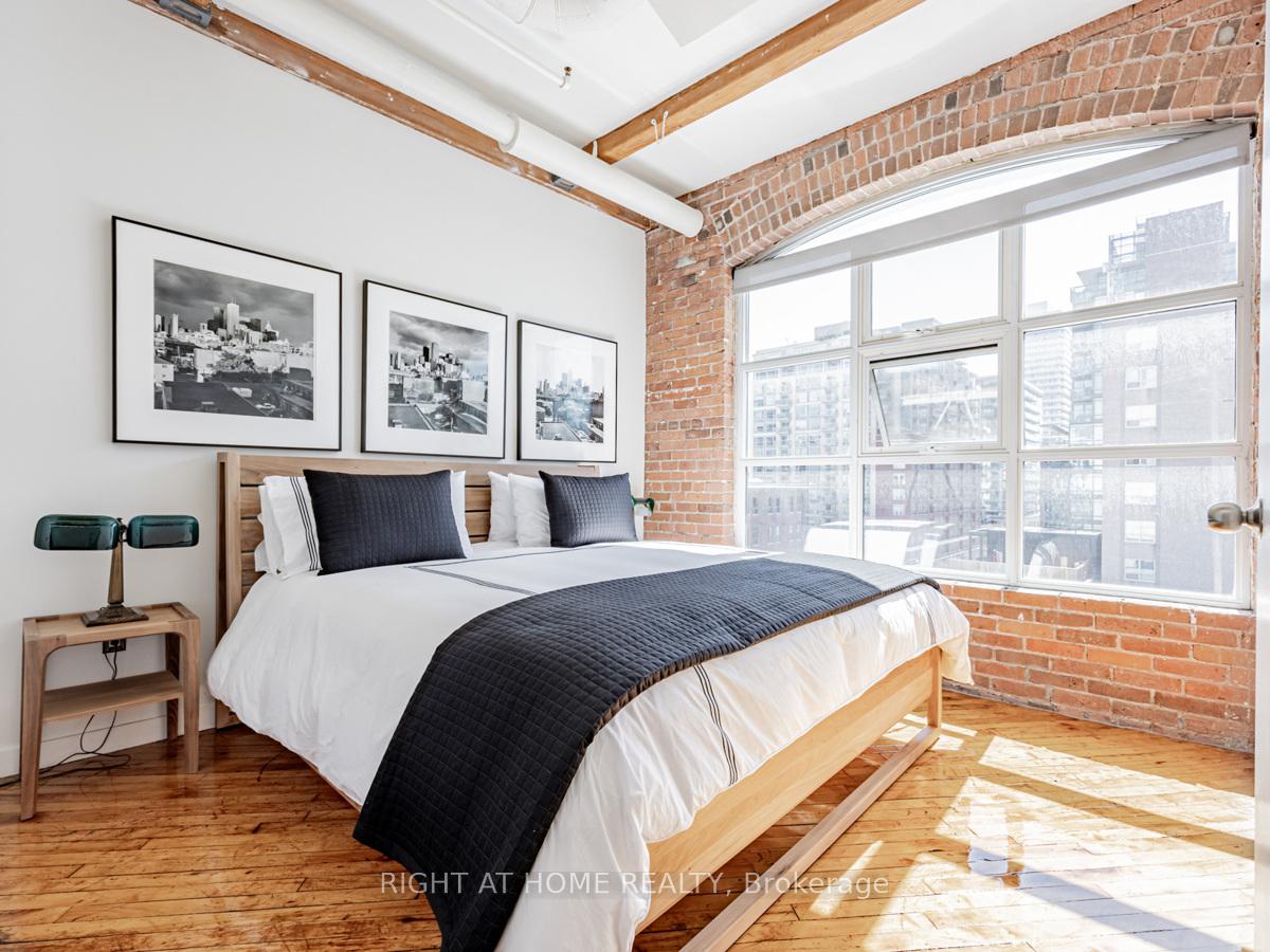 Photo 12 of Unit 606, 90 Sherbourne Street, Toronto, Moss Park — HOMEH
