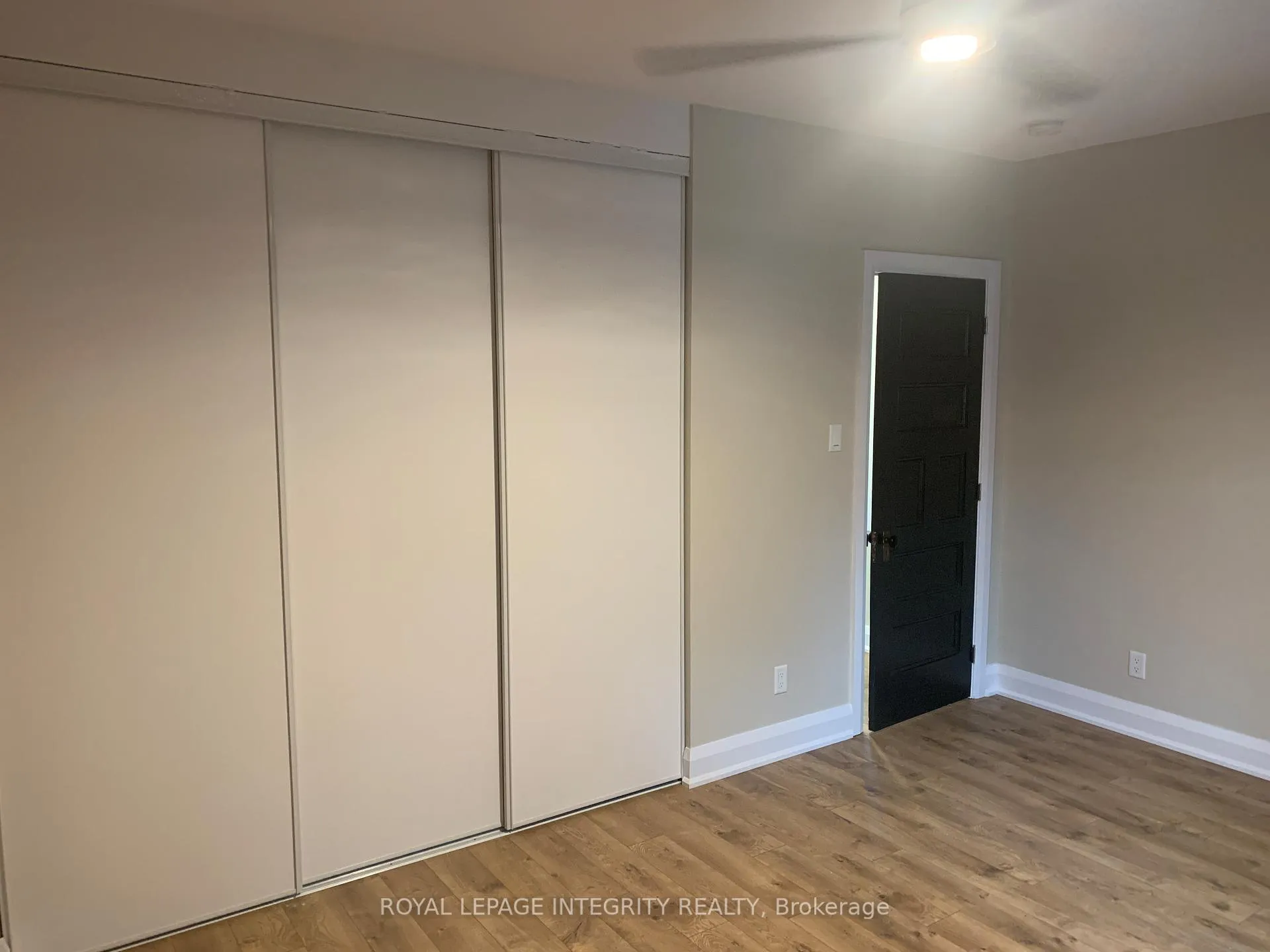 Photo 11 of Unit 2, 470 Besserer Street, Ottawa, Sandy Hill — HOMEH
