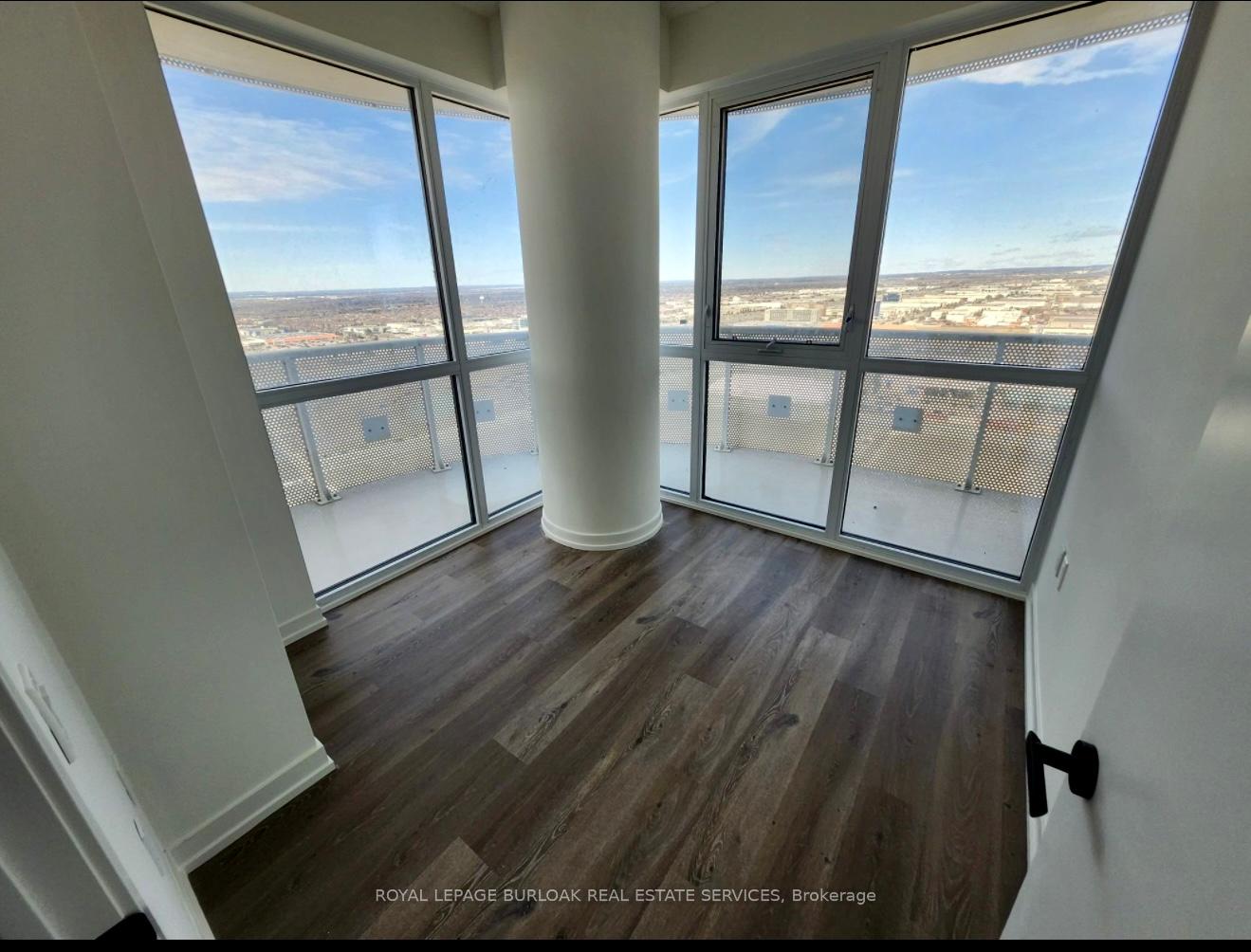 Photo 9 of Unit 4309, 225 Commerce Street, Vaughan, Vaughan Corporate Centre — HOMEH