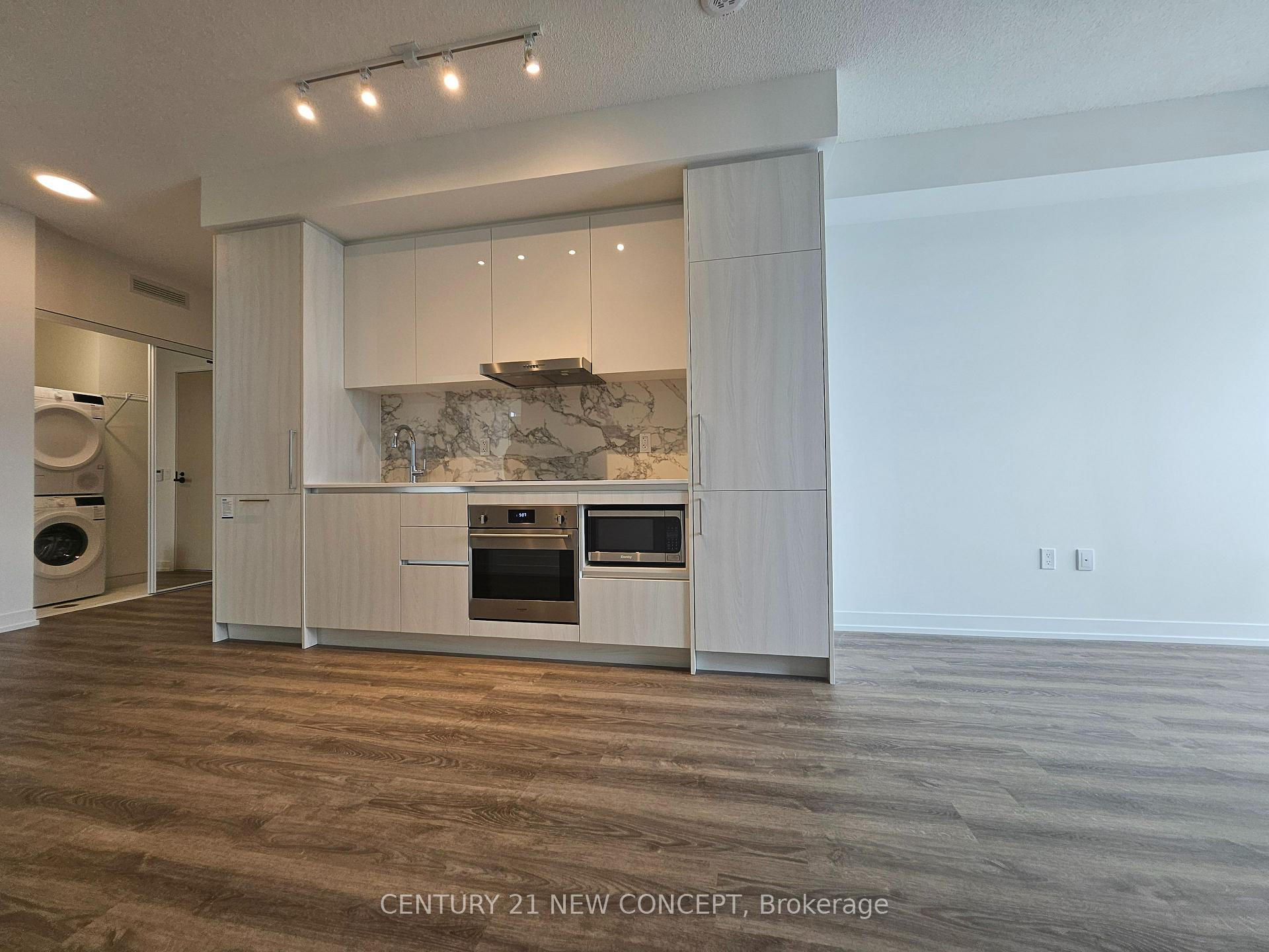 Photo 1 of Unit 4906, 195 Commerce Street, Vaughan, Vaughan Corporate Centre — HOMEH