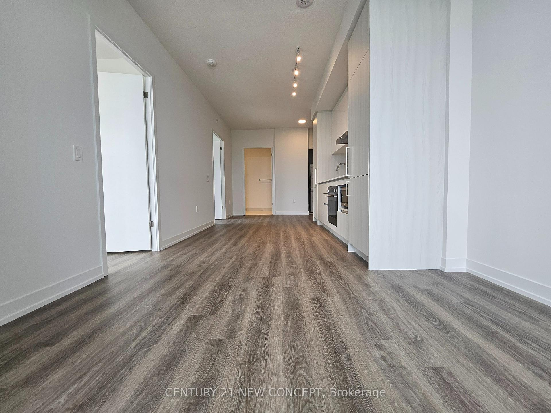 Photo 4 of Unit 4906, 195 Commerce Street, Vaughan, Vaughan Corporate Centre — HOMEH