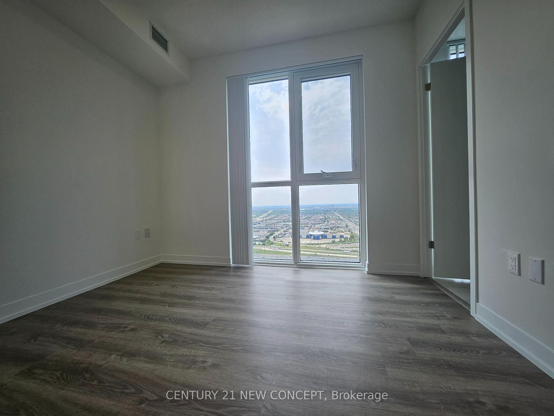 Photo 8 of Unit 4906, 195 Commerce Street, Vaughan, Vaughan Corporate Centre — HOMEH