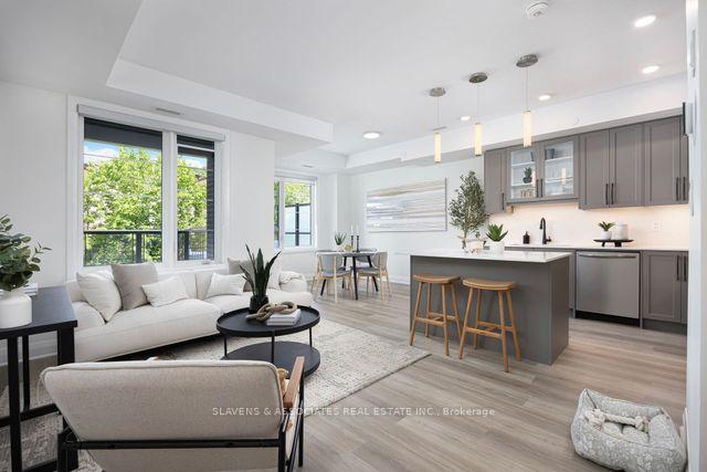 Front of Unit 3, 600 Brookdale Avenue