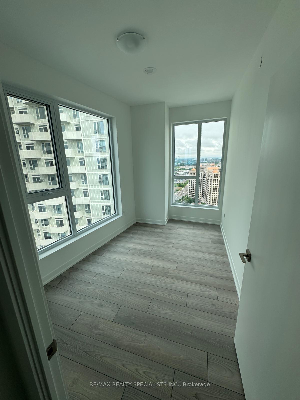 Photo 8 of Unit 2303, 474 Caldari Road, Vaughan, Concord — HOMEH