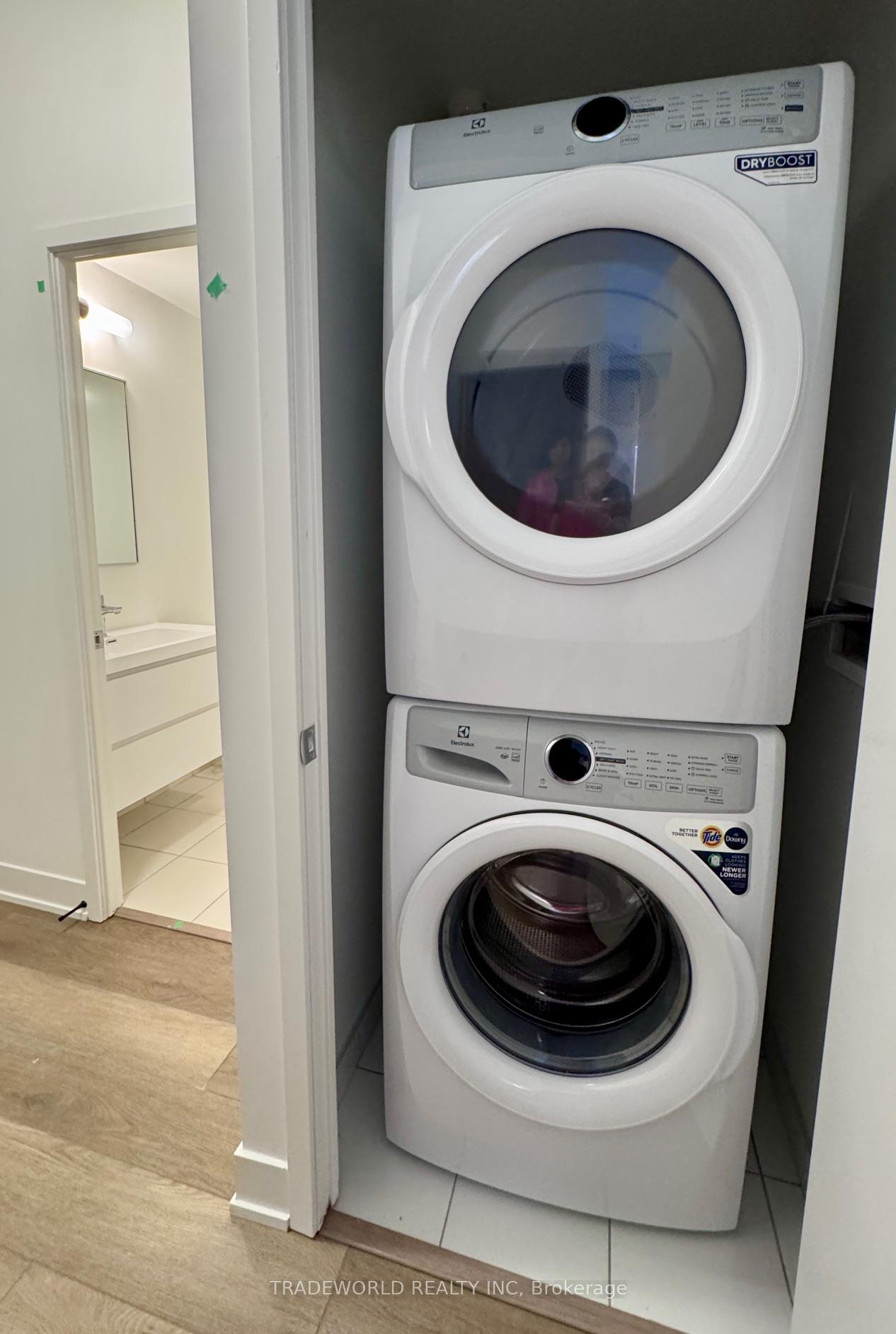 Photo 3 of Unit 2314, 56 Andre De Grasse Street, Markham, Unionville — HOMEH