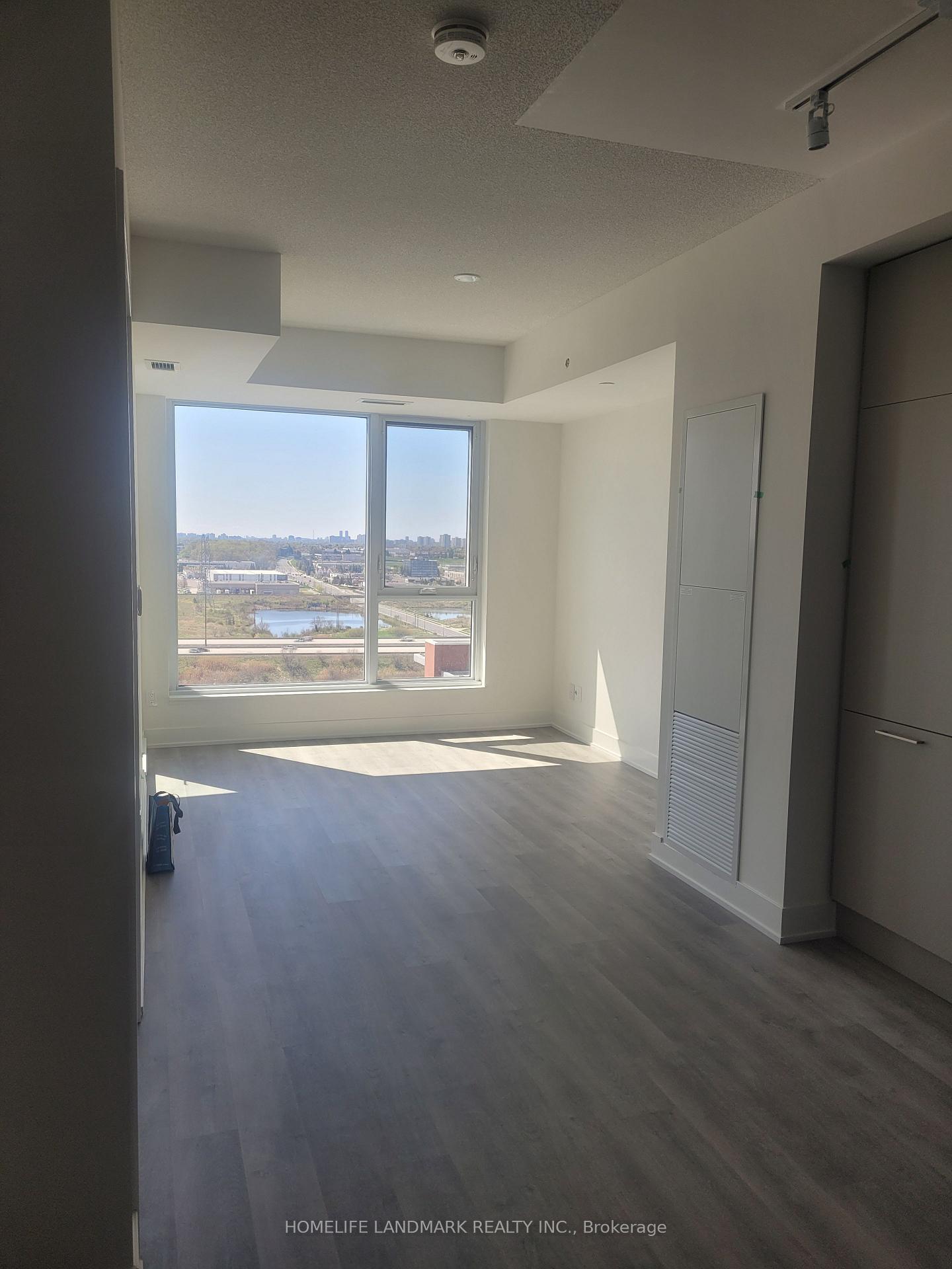 Photo 6 of Unit 1908, 38 Andre De Grasse Street, Markham, Unionville — HOMEH