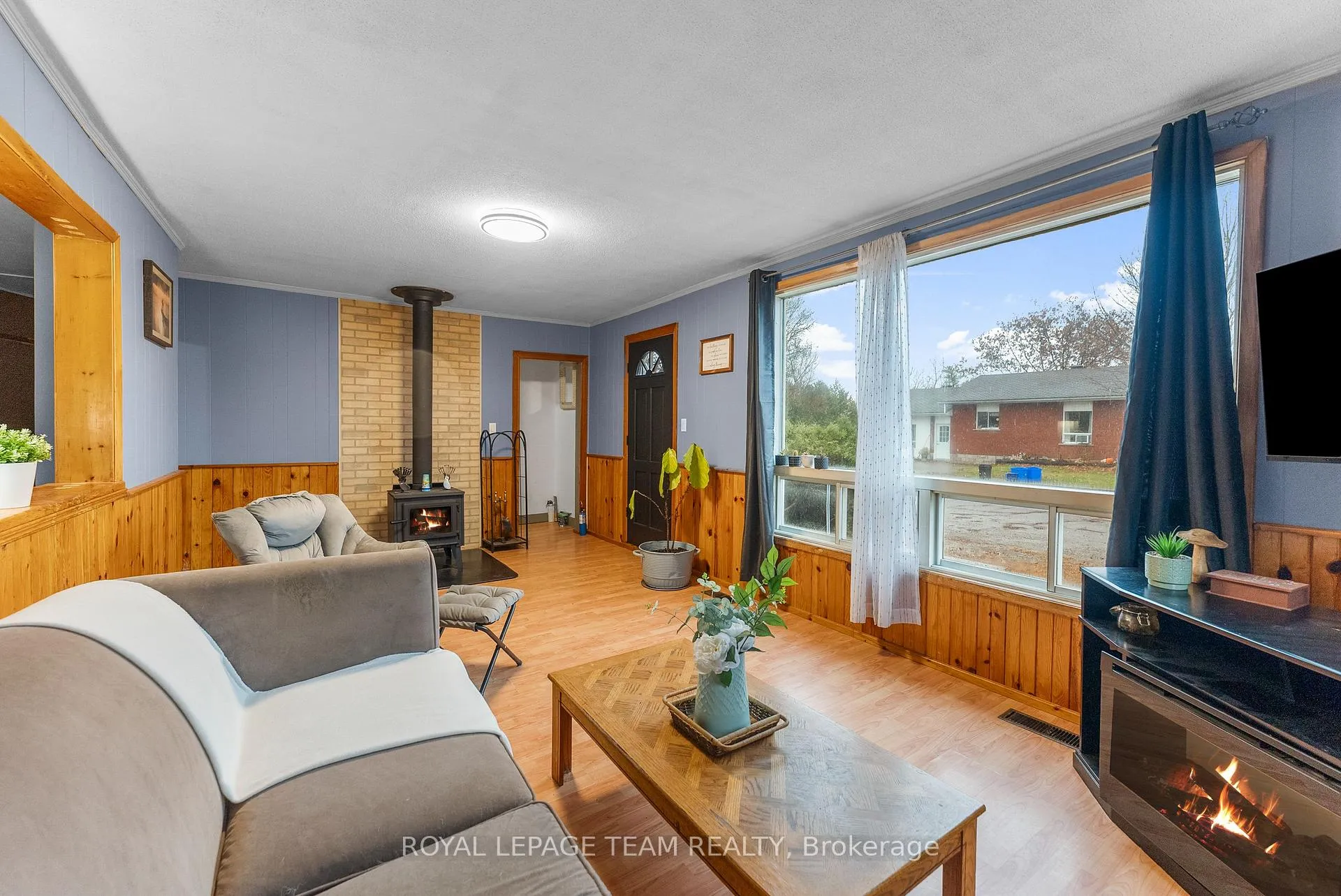 Photo 14 of 21 Philip Street, Madawaska Valley, Madawaska Valley — HOMEH