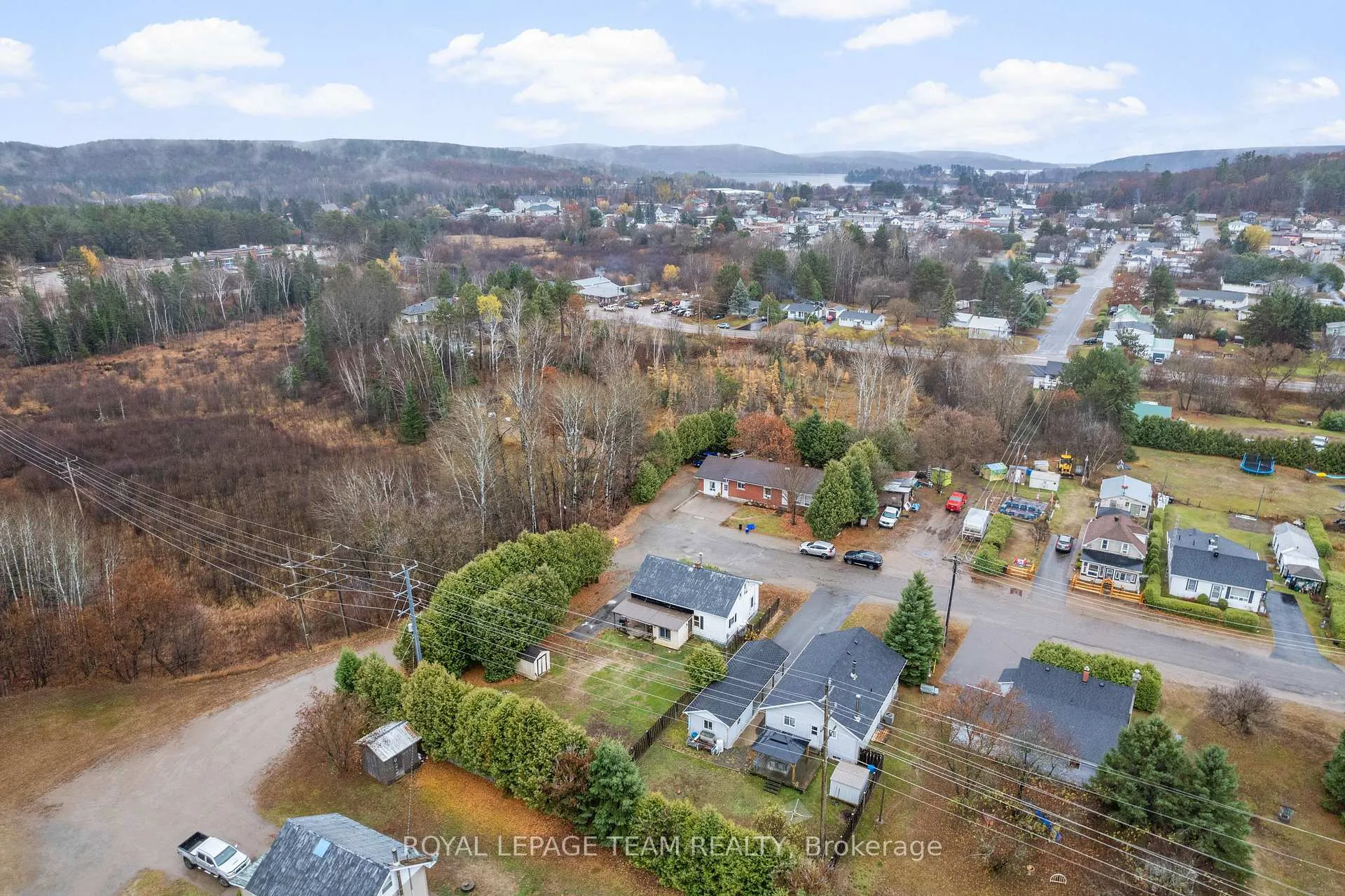 Photo 34 of 21 Philip Street, Madawaska Valley, Madawaska Valley — HOMEH