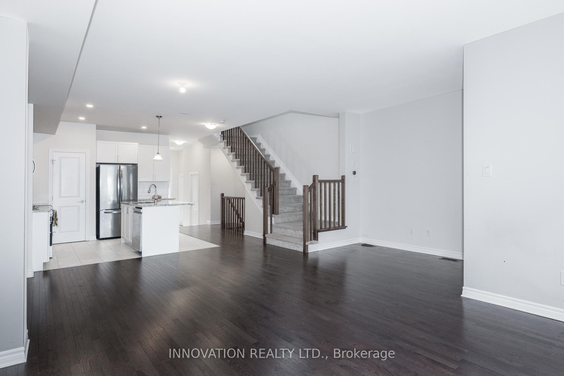 Photo 7 of 79 Rookie Crescent, Ottawa, Kanata - Emerald Meadows/Trailwest — HOMEH